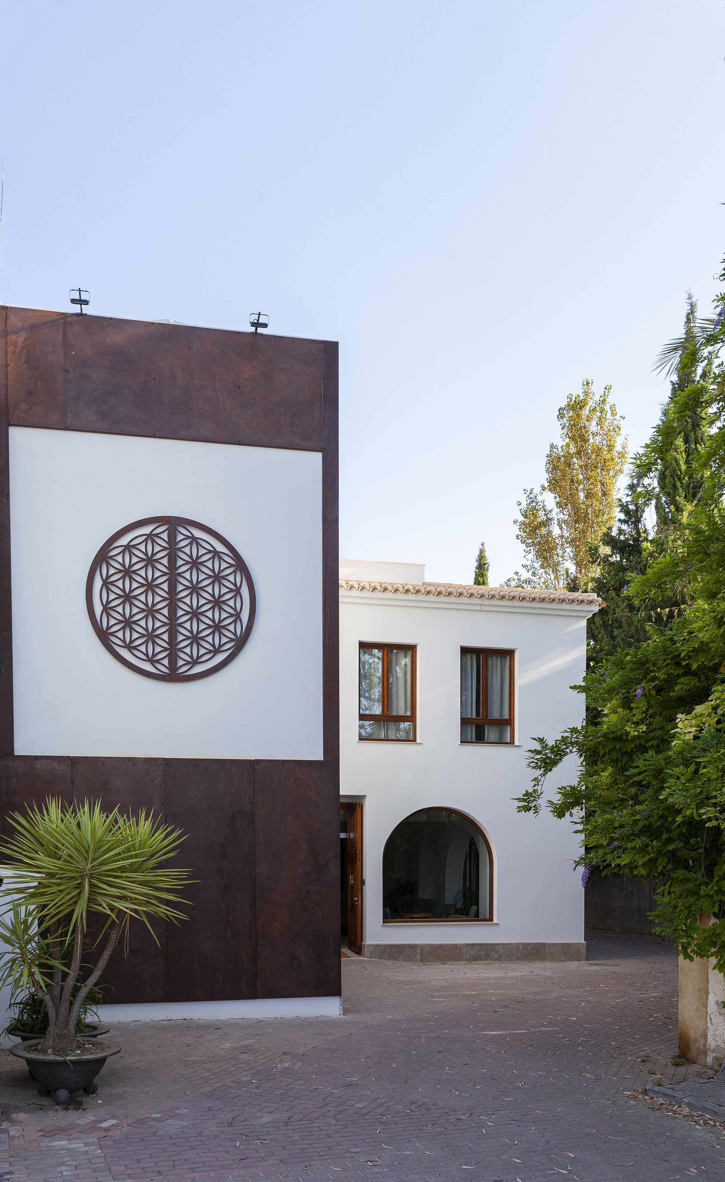 Ad Hoc Vitae Retreats & Health