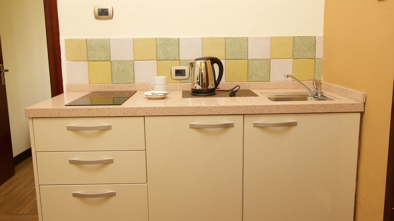 Bealeta Hotel Apartment