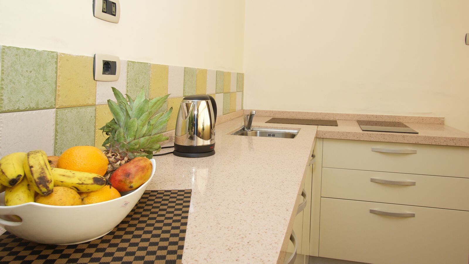 Bealeta Hotel Apartment