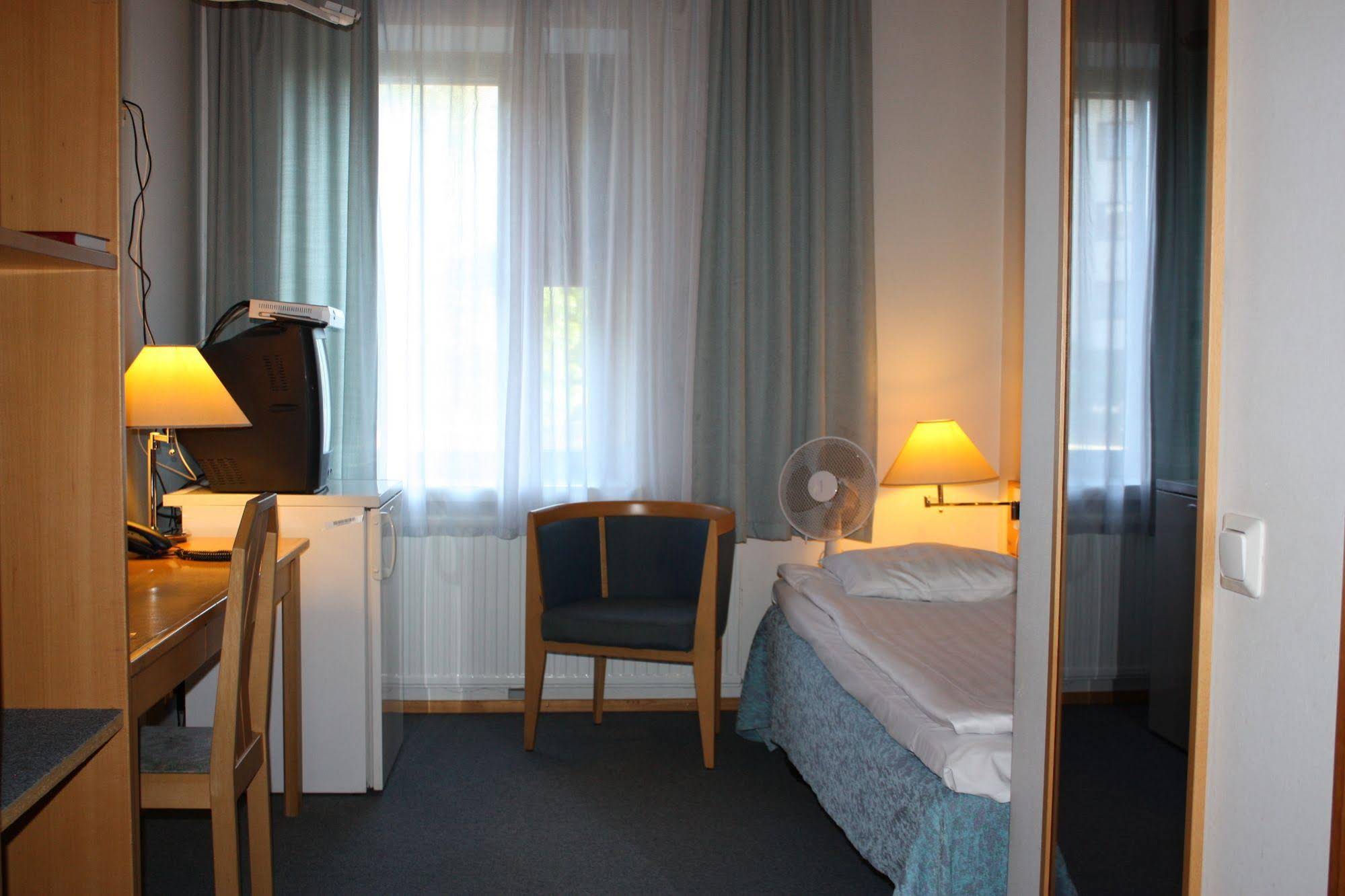 Kesähotelli Tott