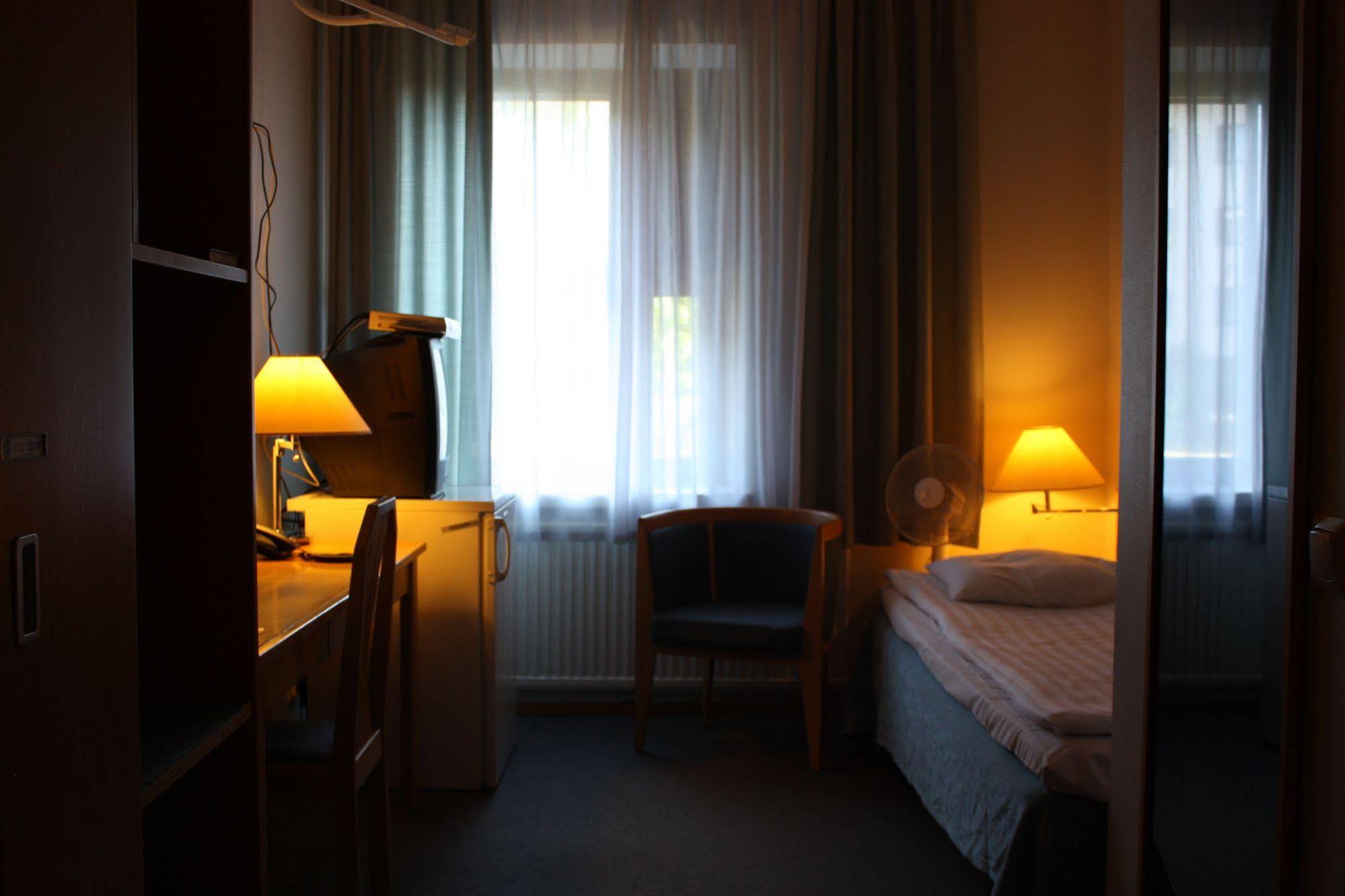 Kesähotelli Tott