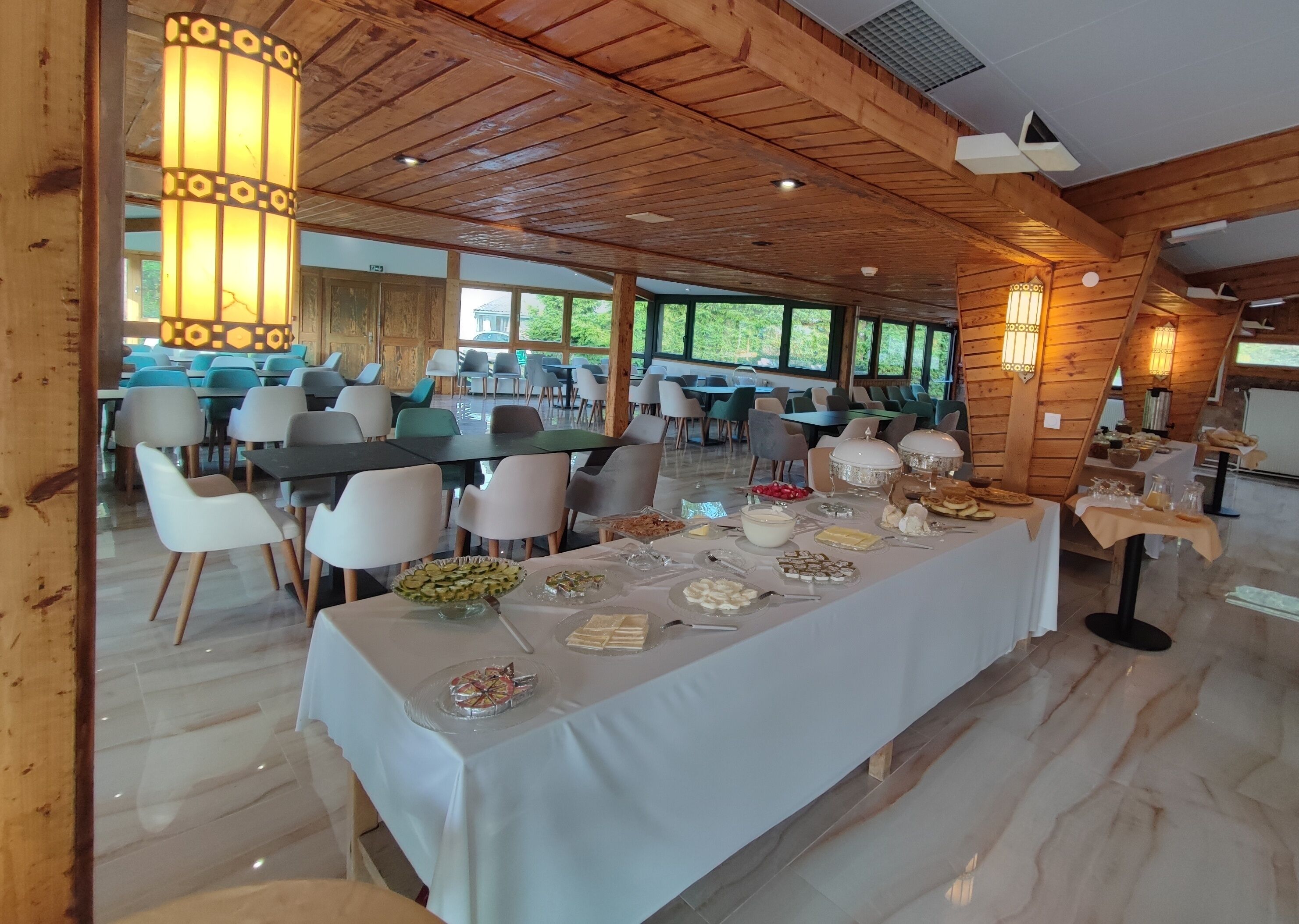 Hotel Parc & Spa Les Cigognes