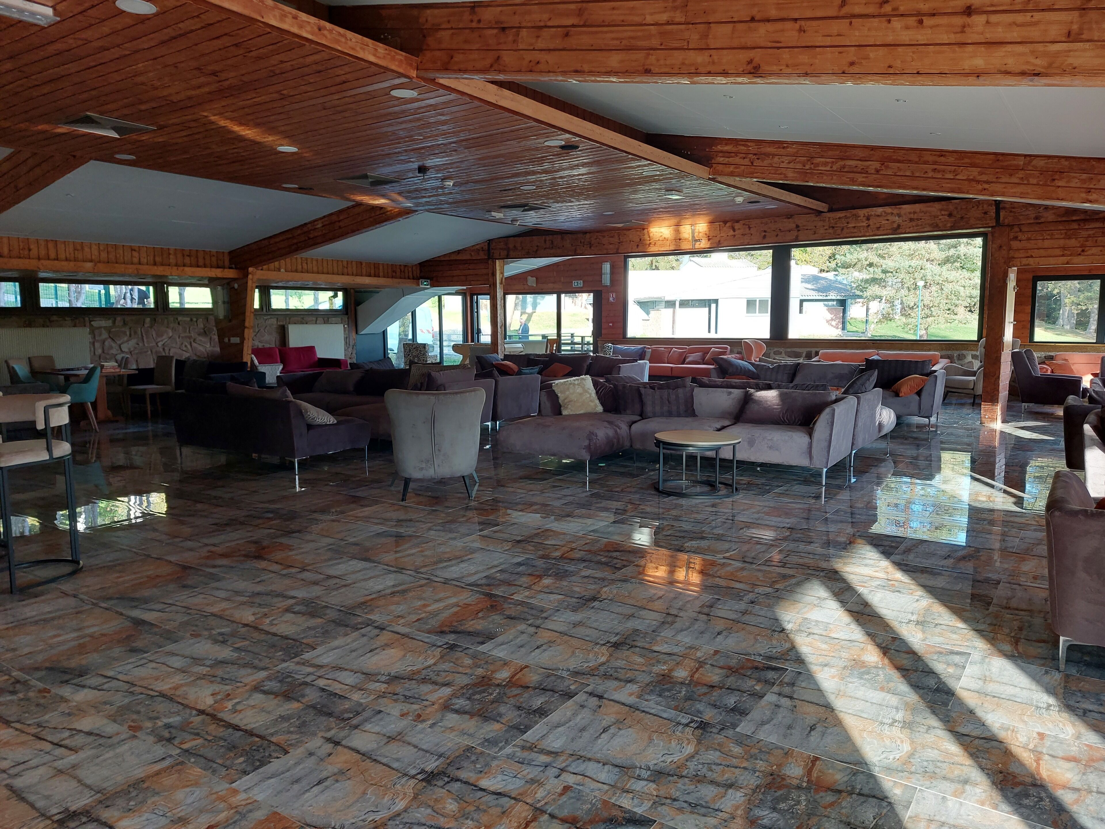 Hotel Parc & Spa Les Cigognes