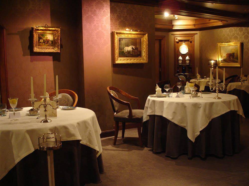 Hostellerie La Cheneaudiere