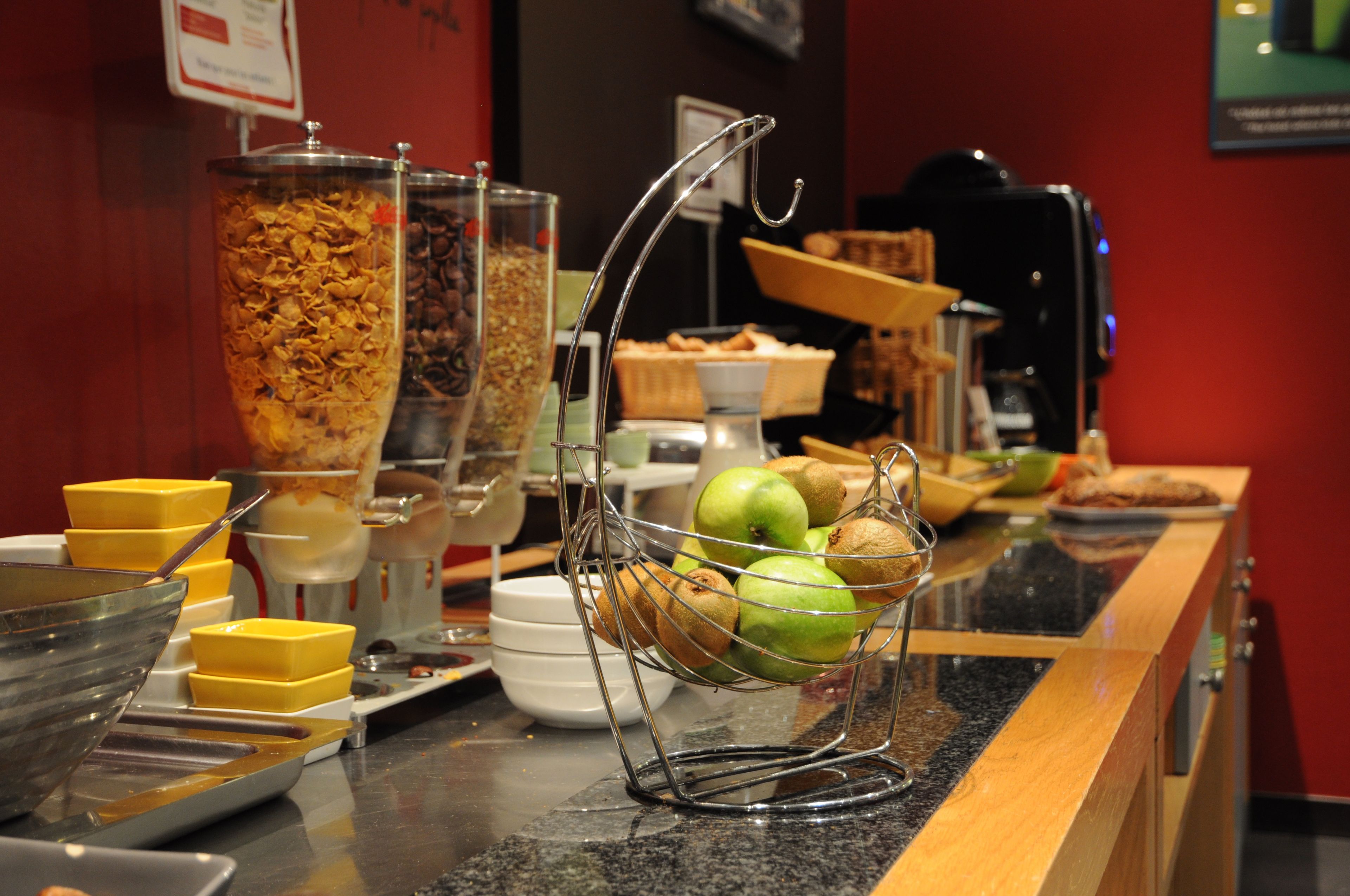 Ibis Styles Metz Zentrum Bahnhof