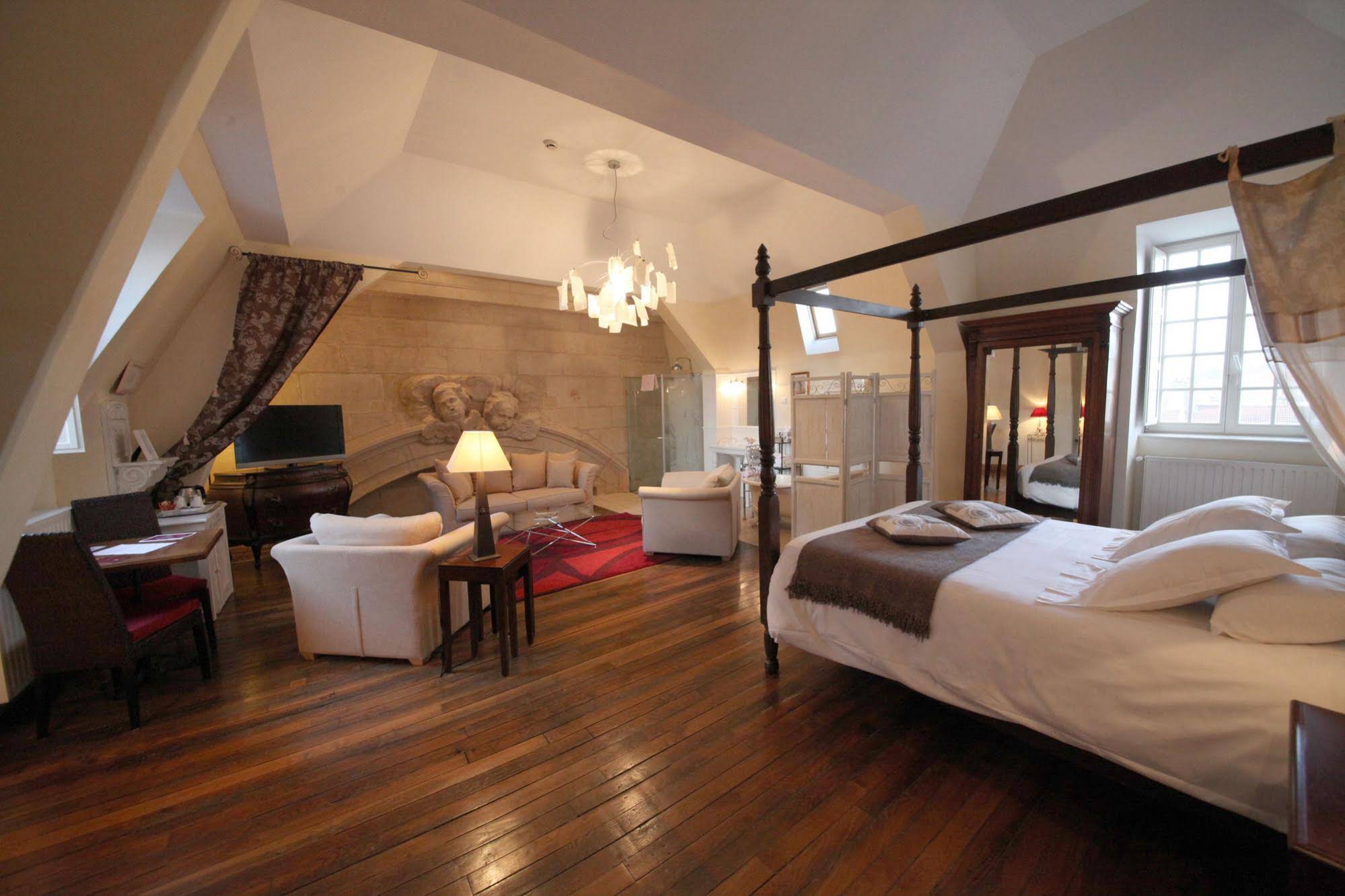 Hôtel Littéraire Stendhal