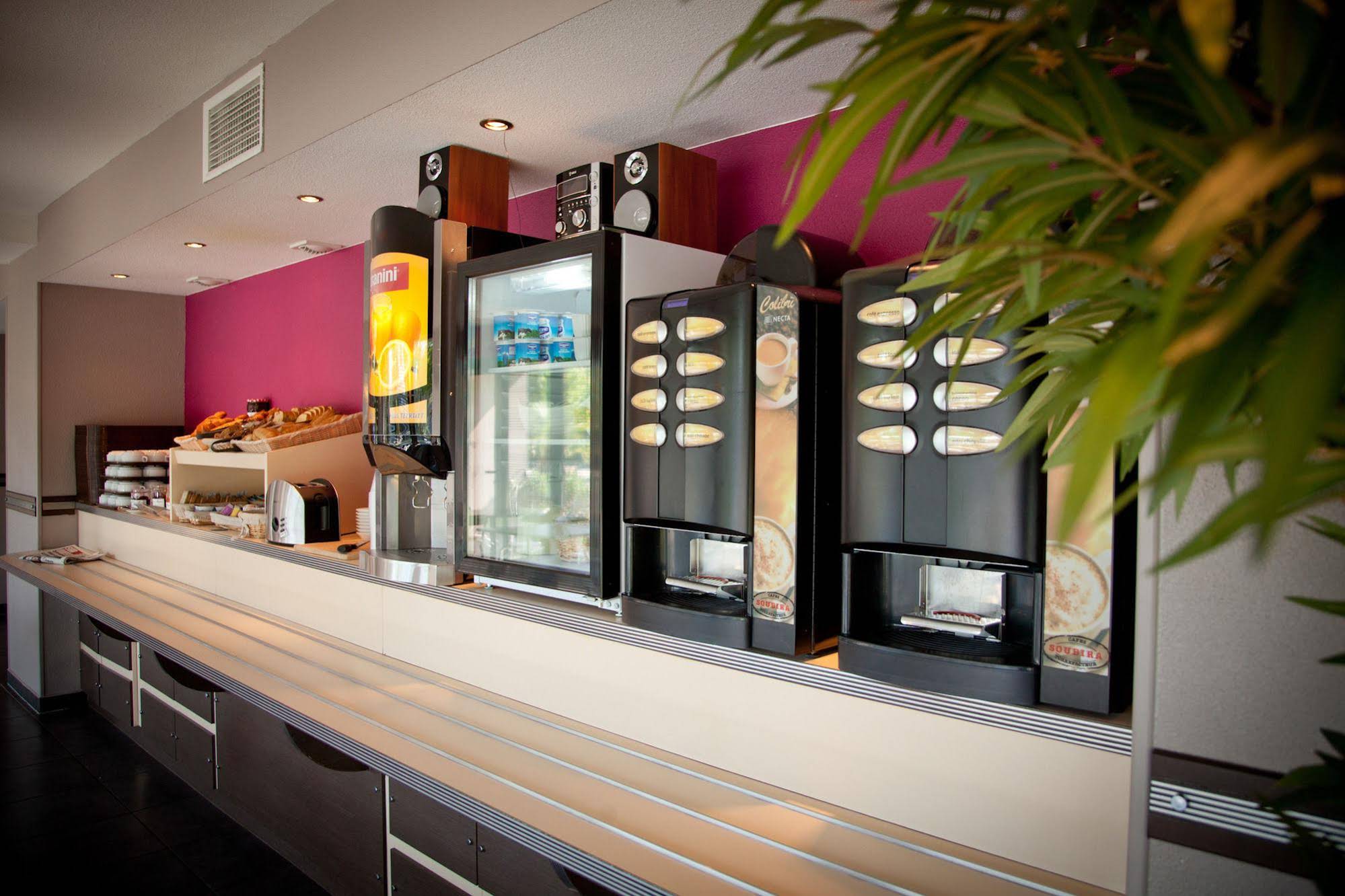 B&B Hôtel Pau Zénith