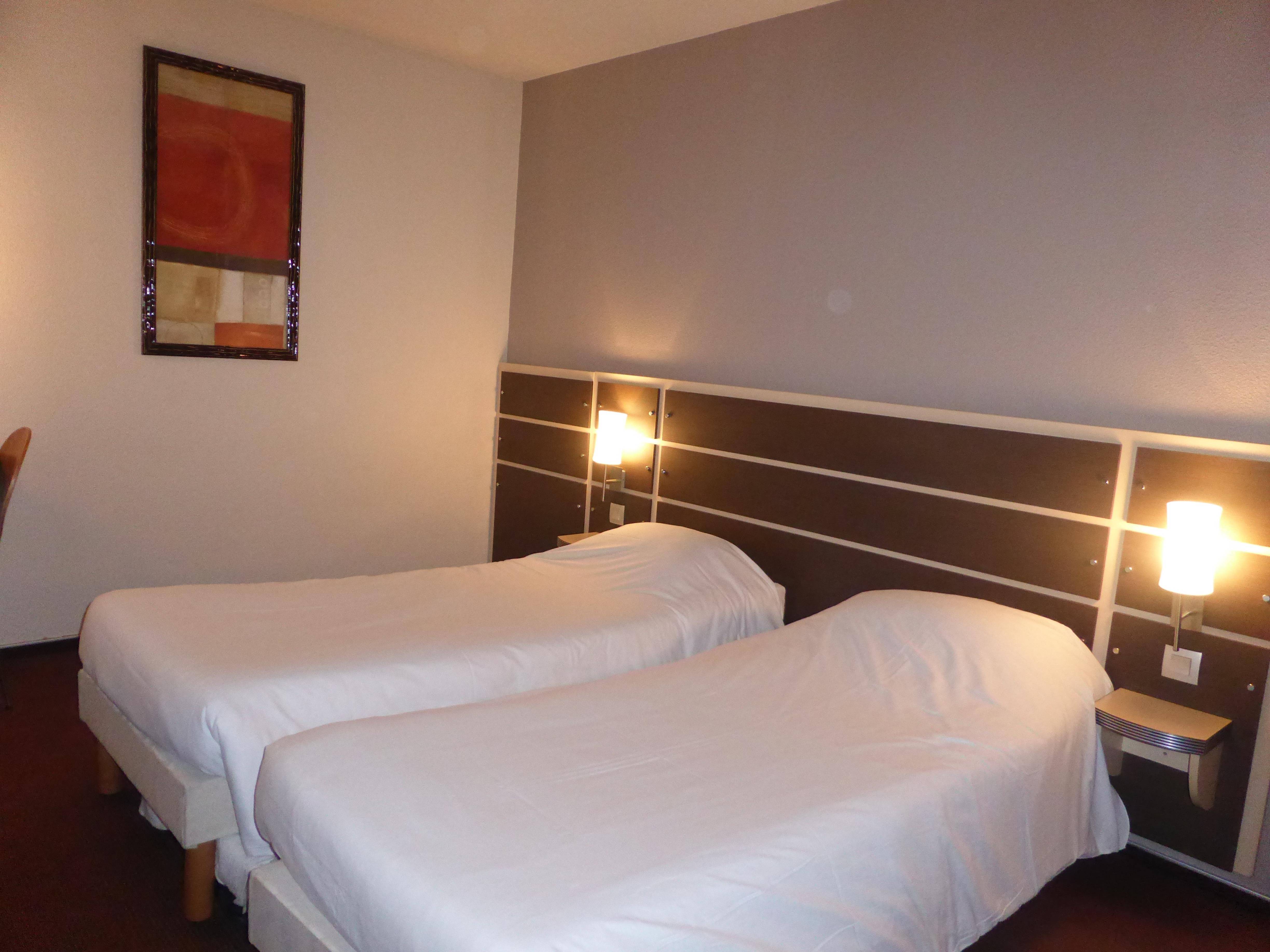 B&B Hôtel Pau Zénith