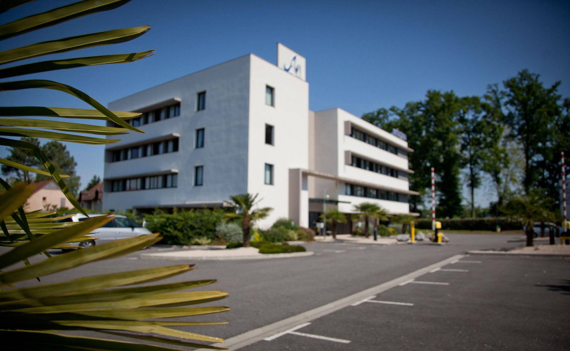 B&B Hôtel Pau Zénith