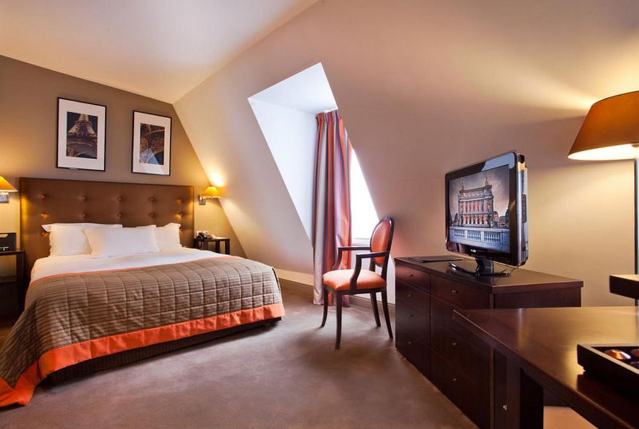 Hotel Le 12