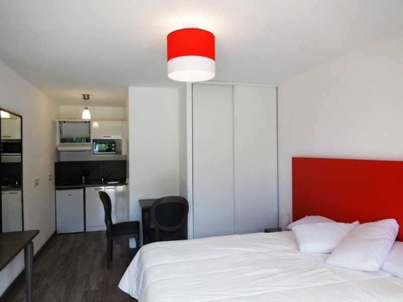 Les Jardins D'Athéna