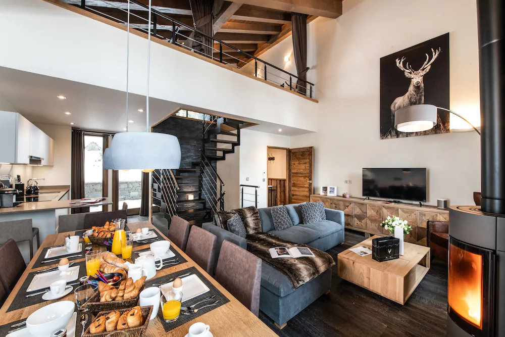Yellowstone Lodge