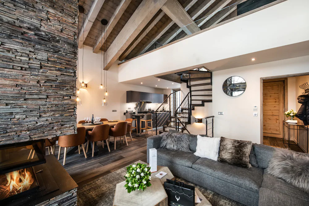 Yellowstone Lodge