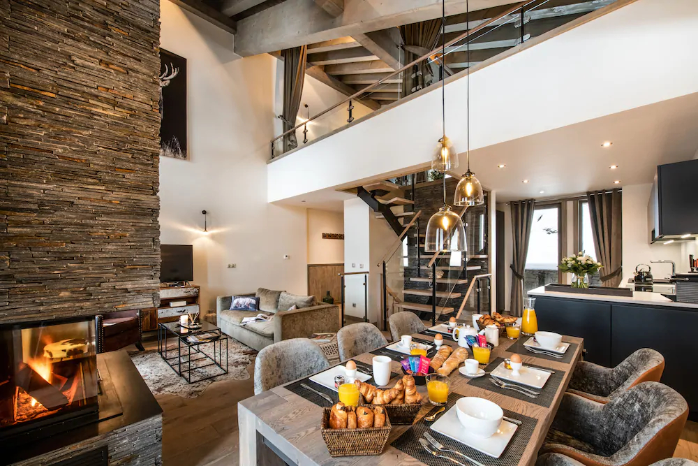 Yellowstone Lodge