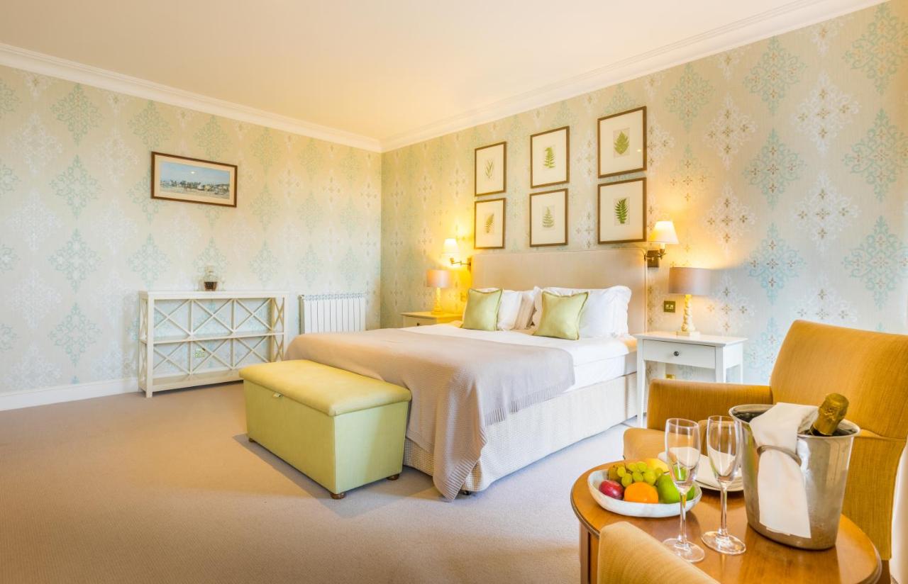 Fermain Valley Hotel