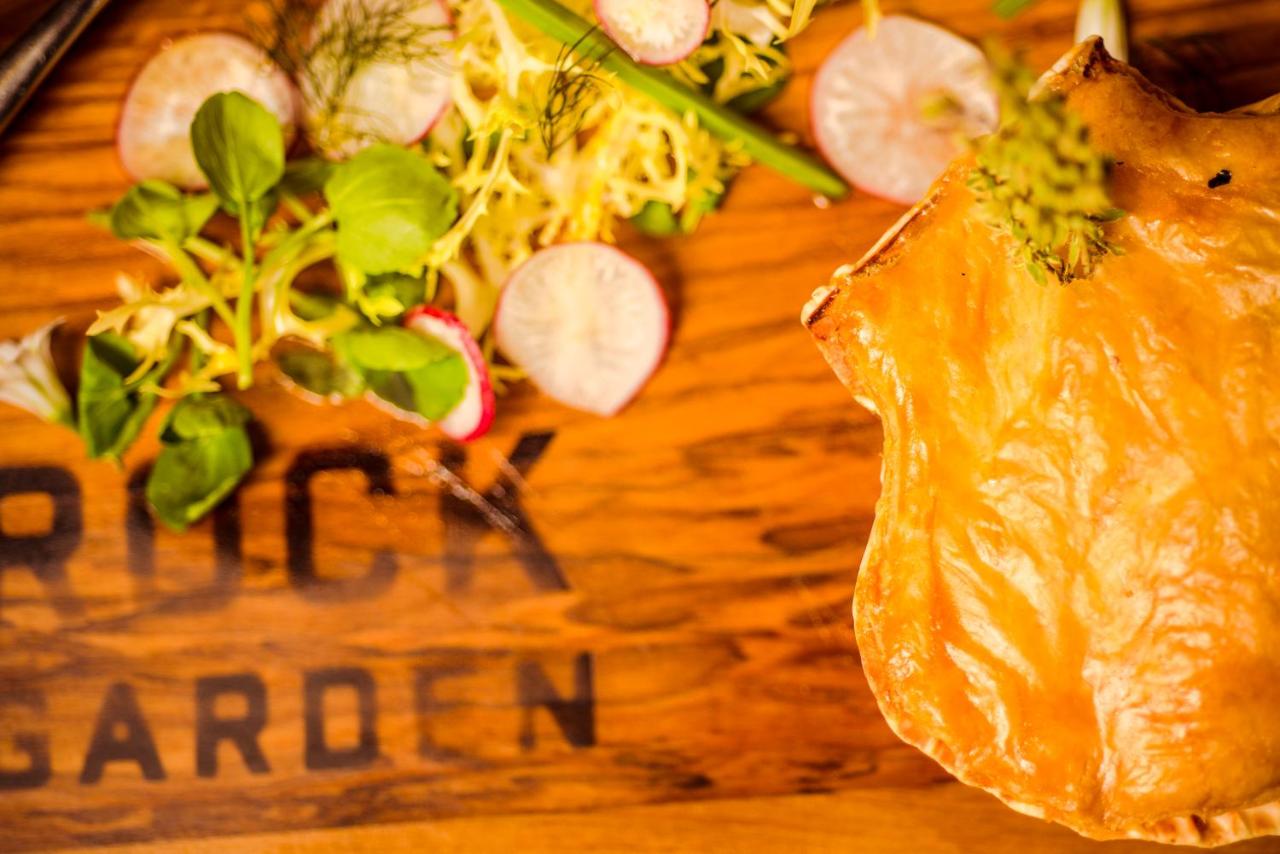 Fermain Valley Hotel