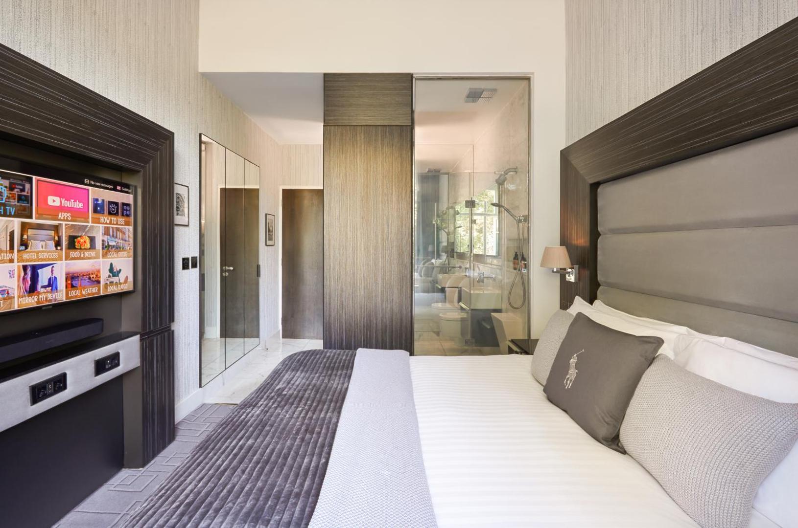 Eccleston Square London