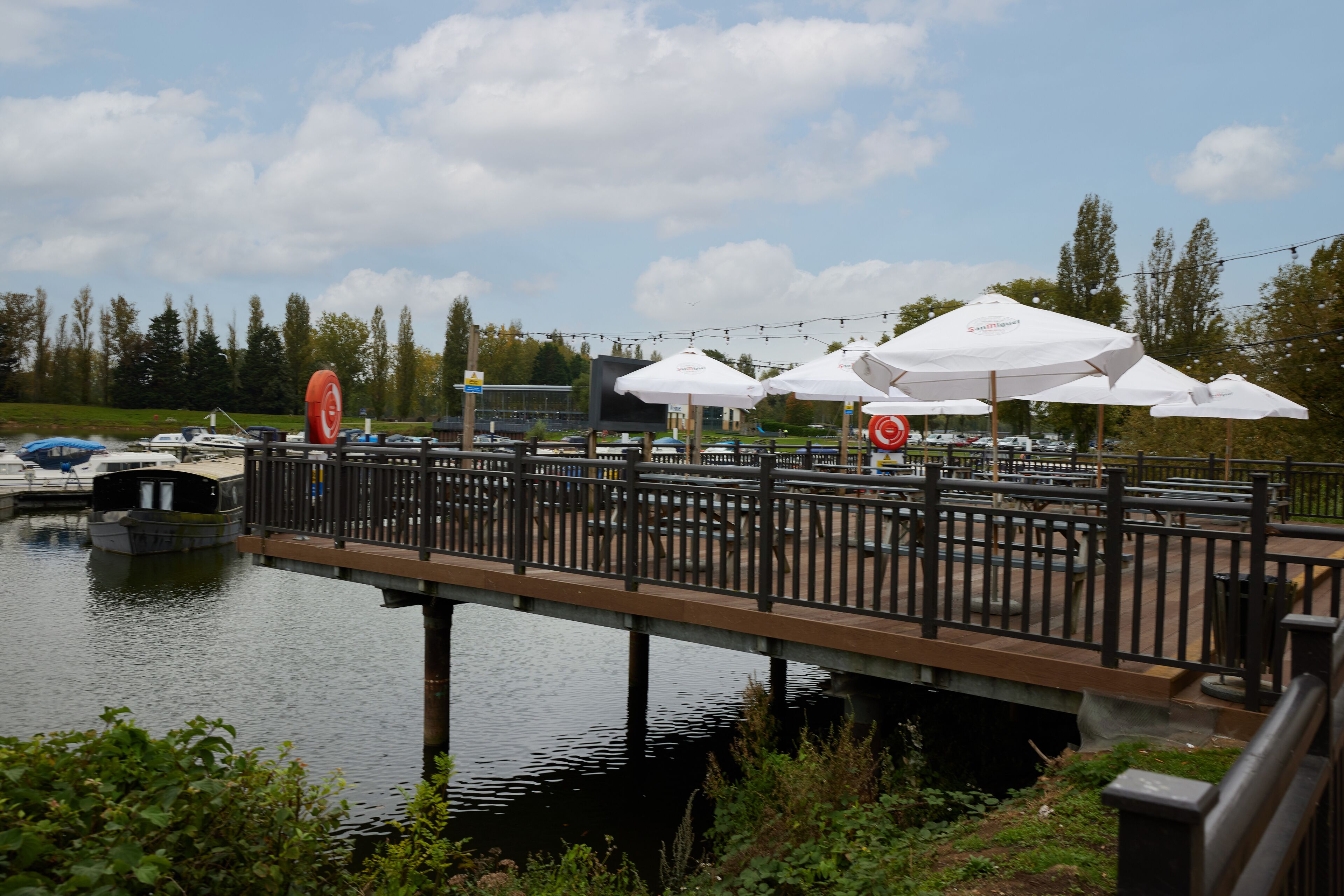 The Quays - A Greene King Pub & Carvery Pub