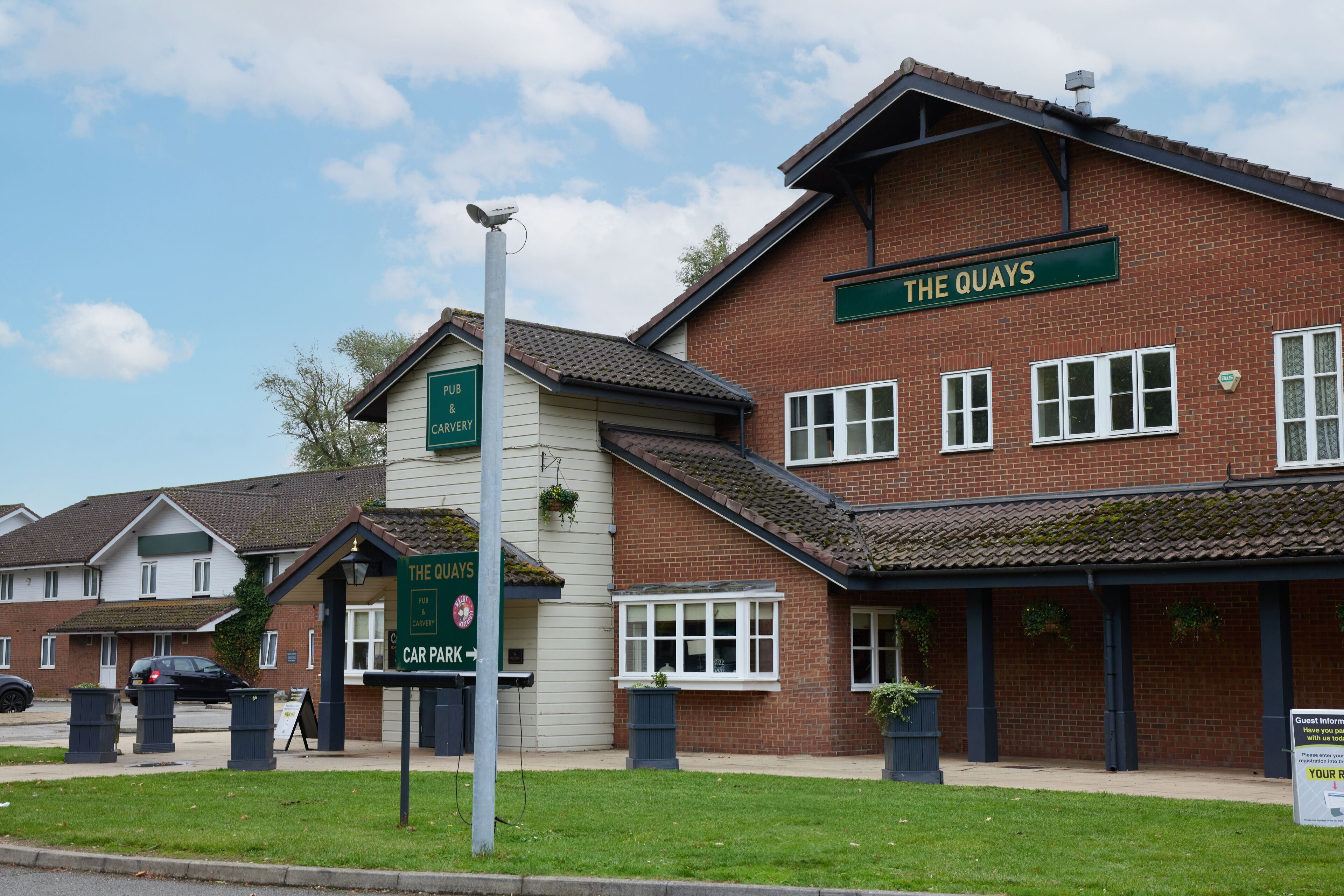 The Quays - A Greene King Pub & Carvery Pub