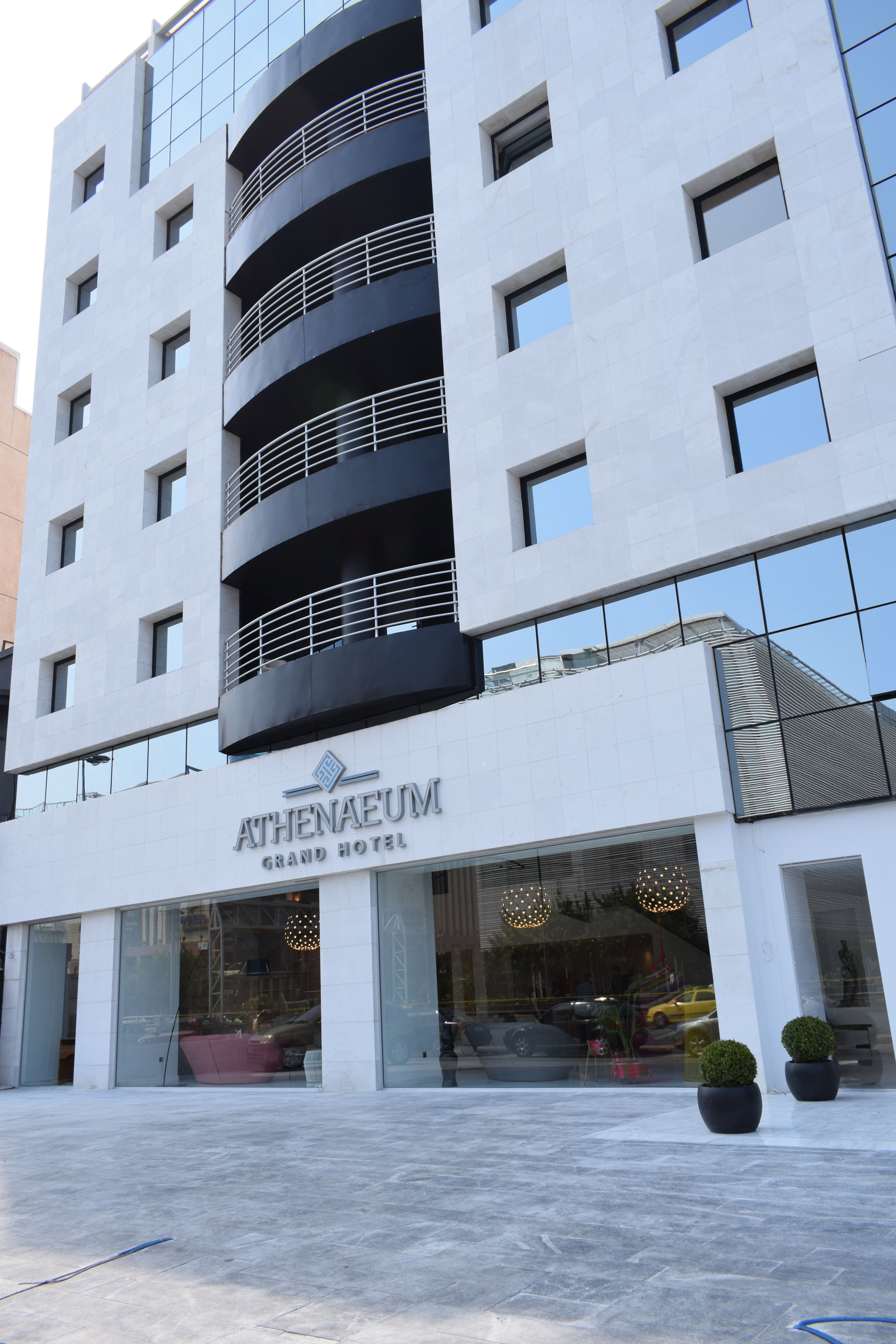 Athenaeum Grand Hotel