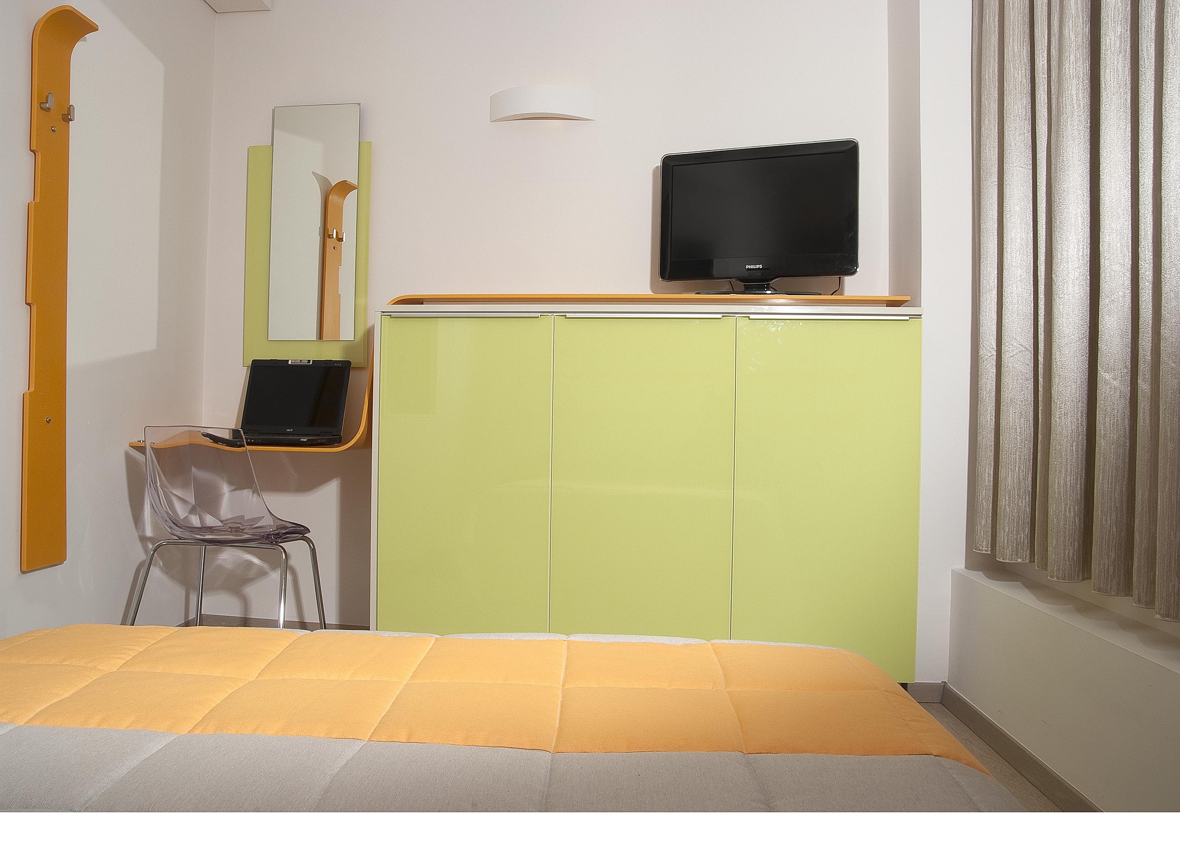 Amazon Hotel Athens