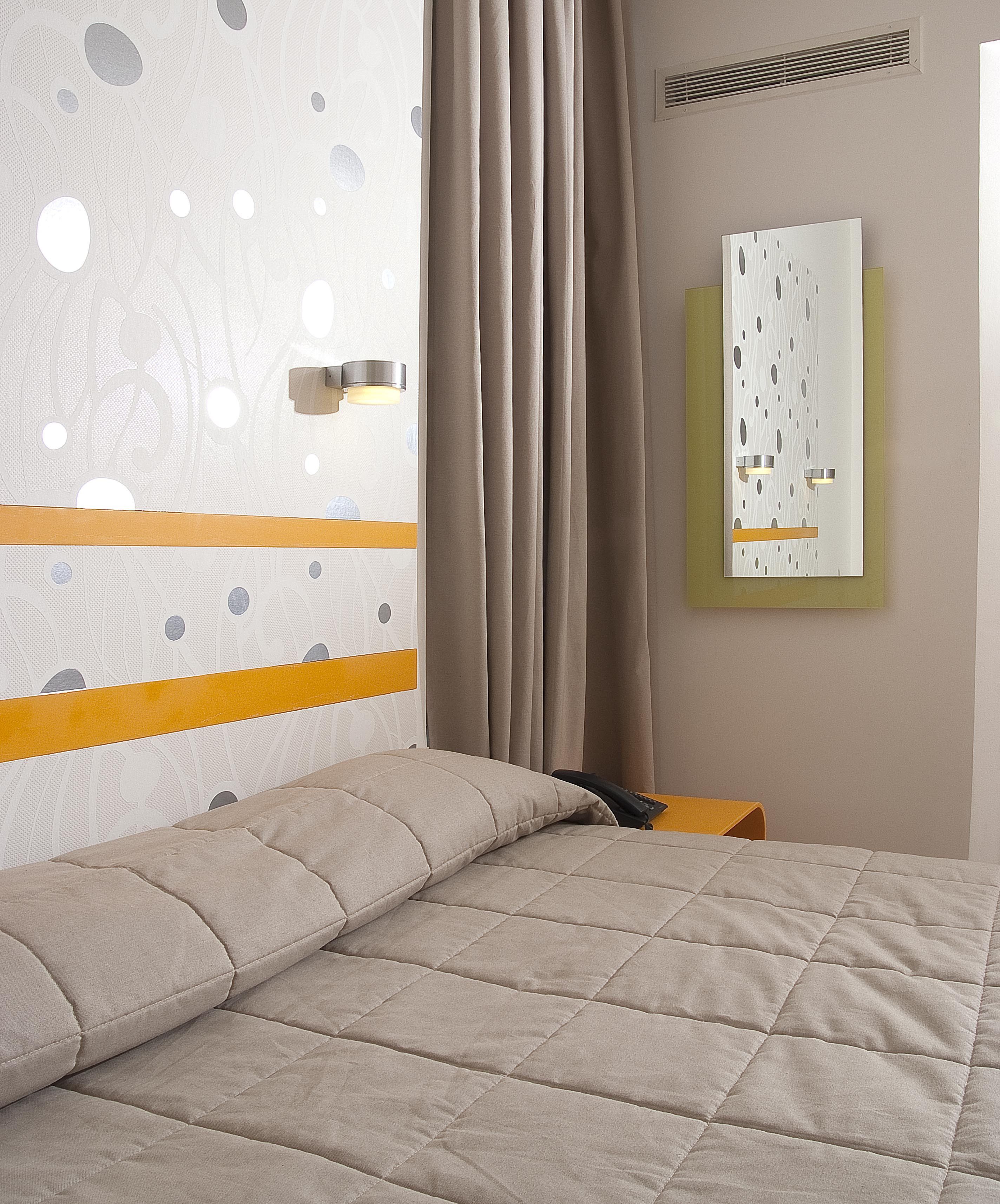 Amazon Hotel Athens