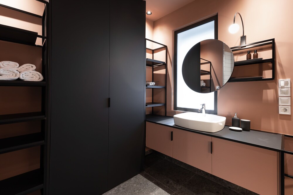 The H Experience Boutique Apartments Athens