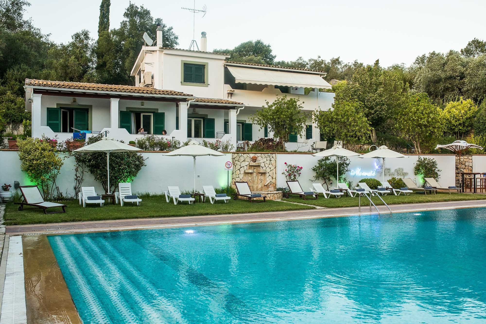 Paradise Inn