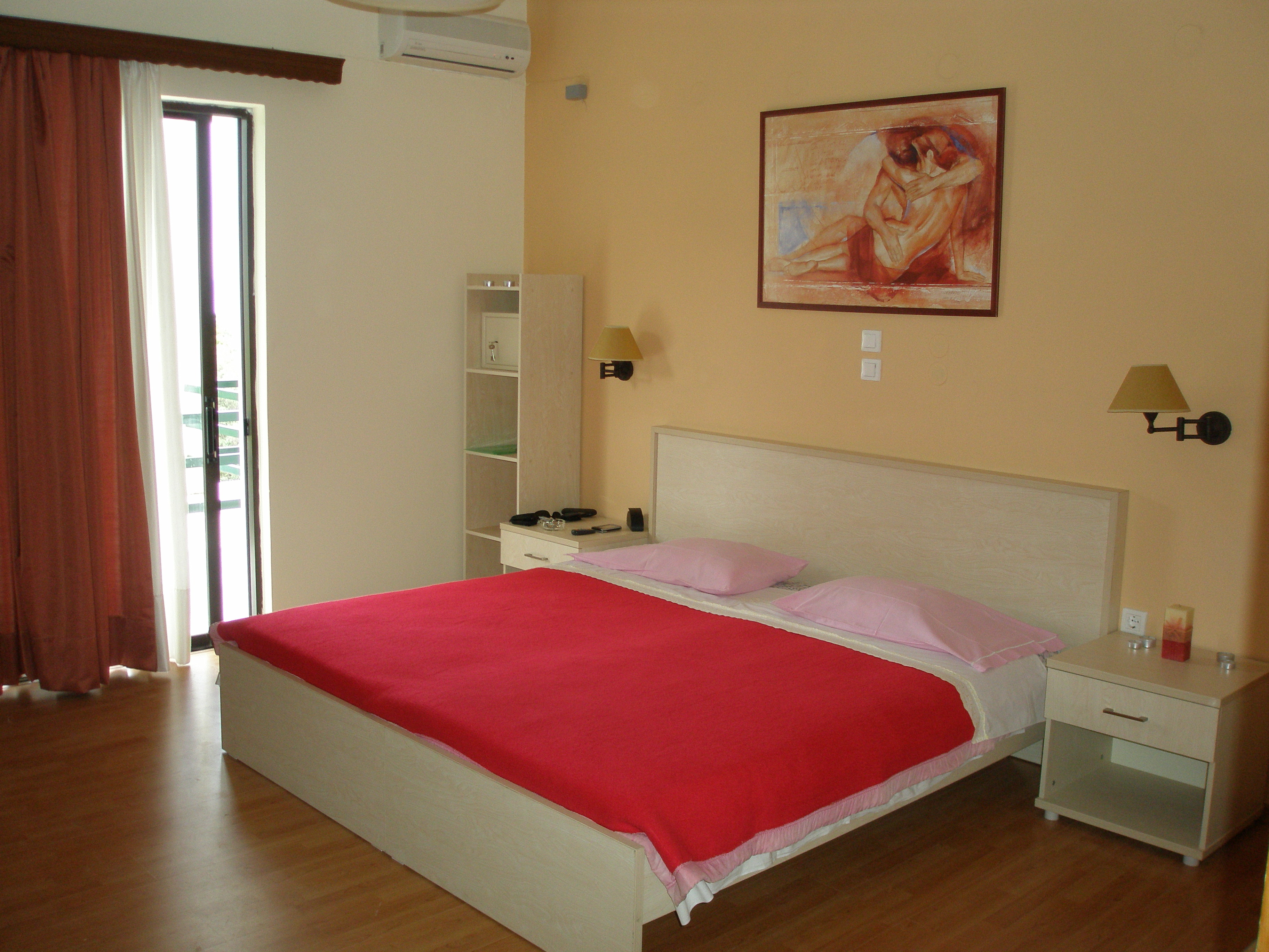 Sula Roka Studios