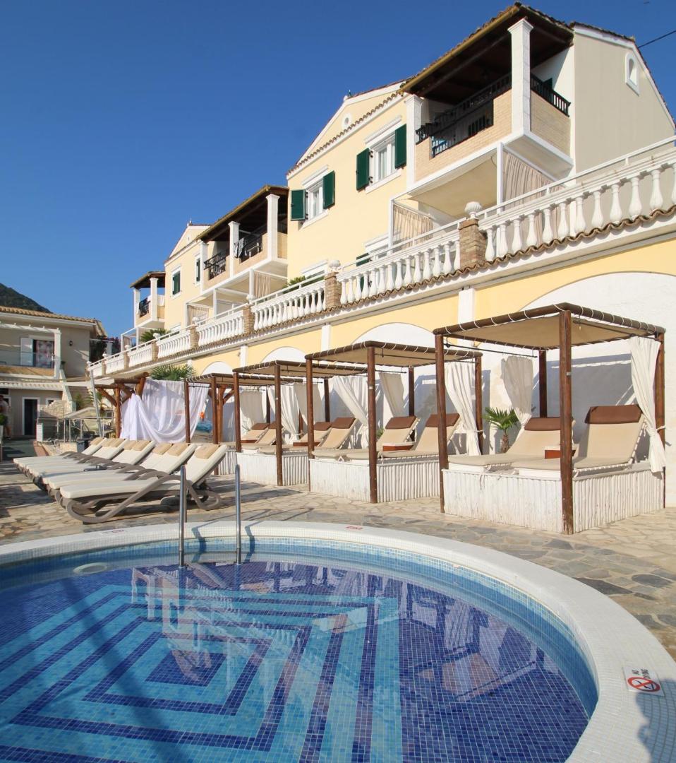 Loulass Village Aparthotel