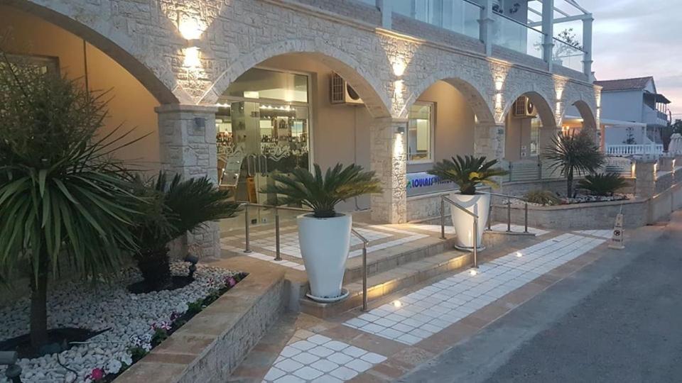 Loulass Village Aparthotel