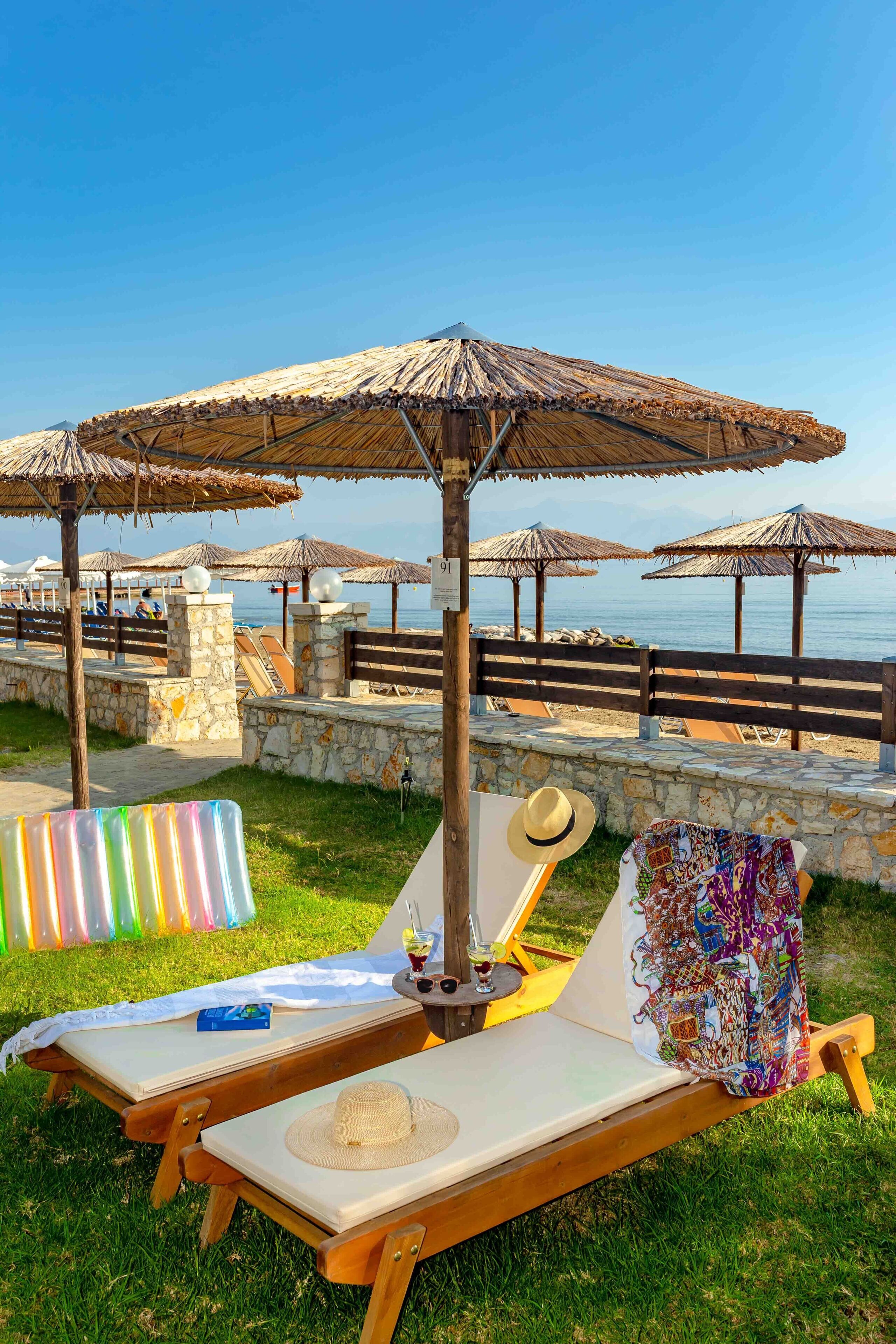 Robolla Beach Apart Hotel