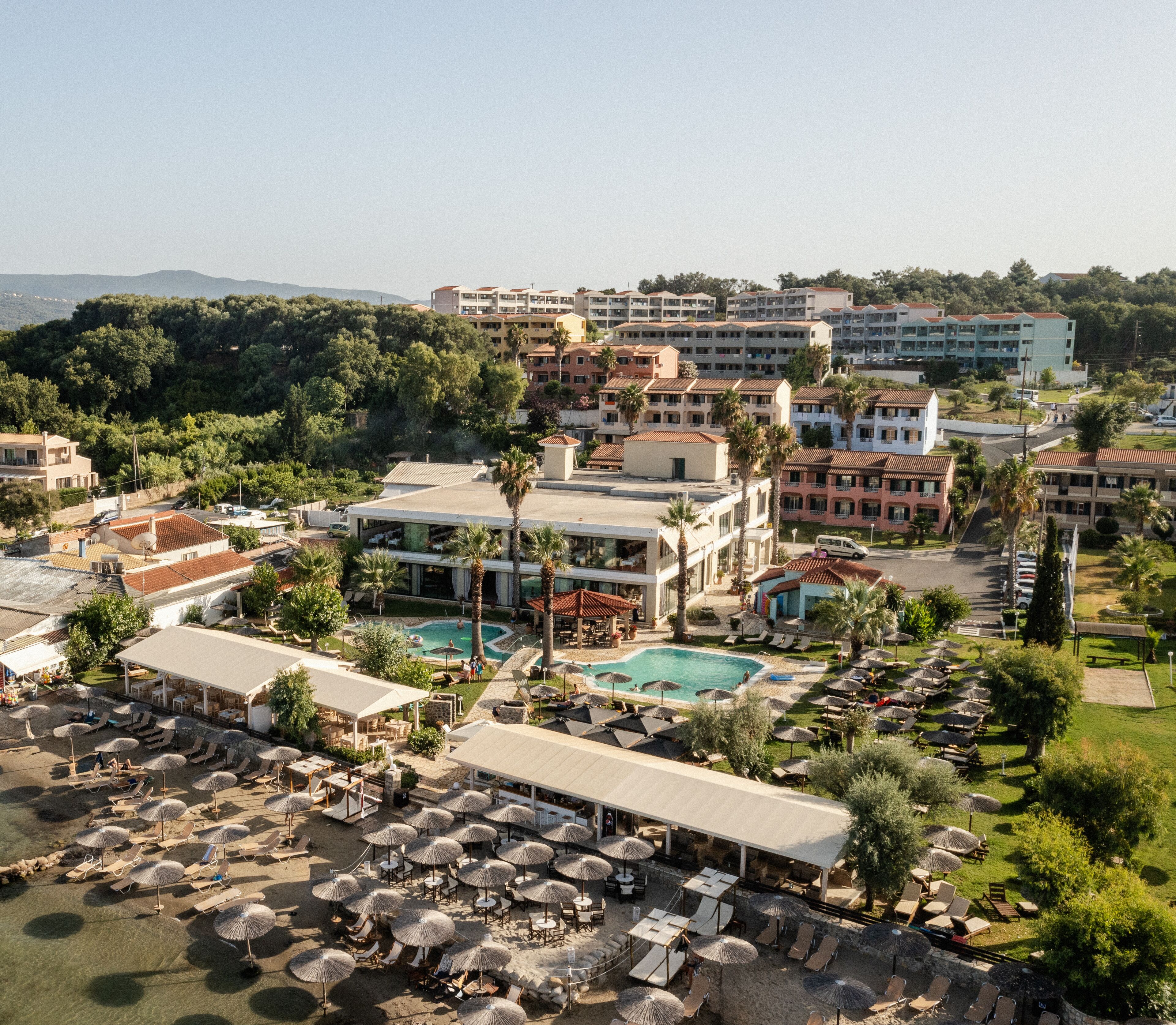 Robolla Beach Apart Hotel