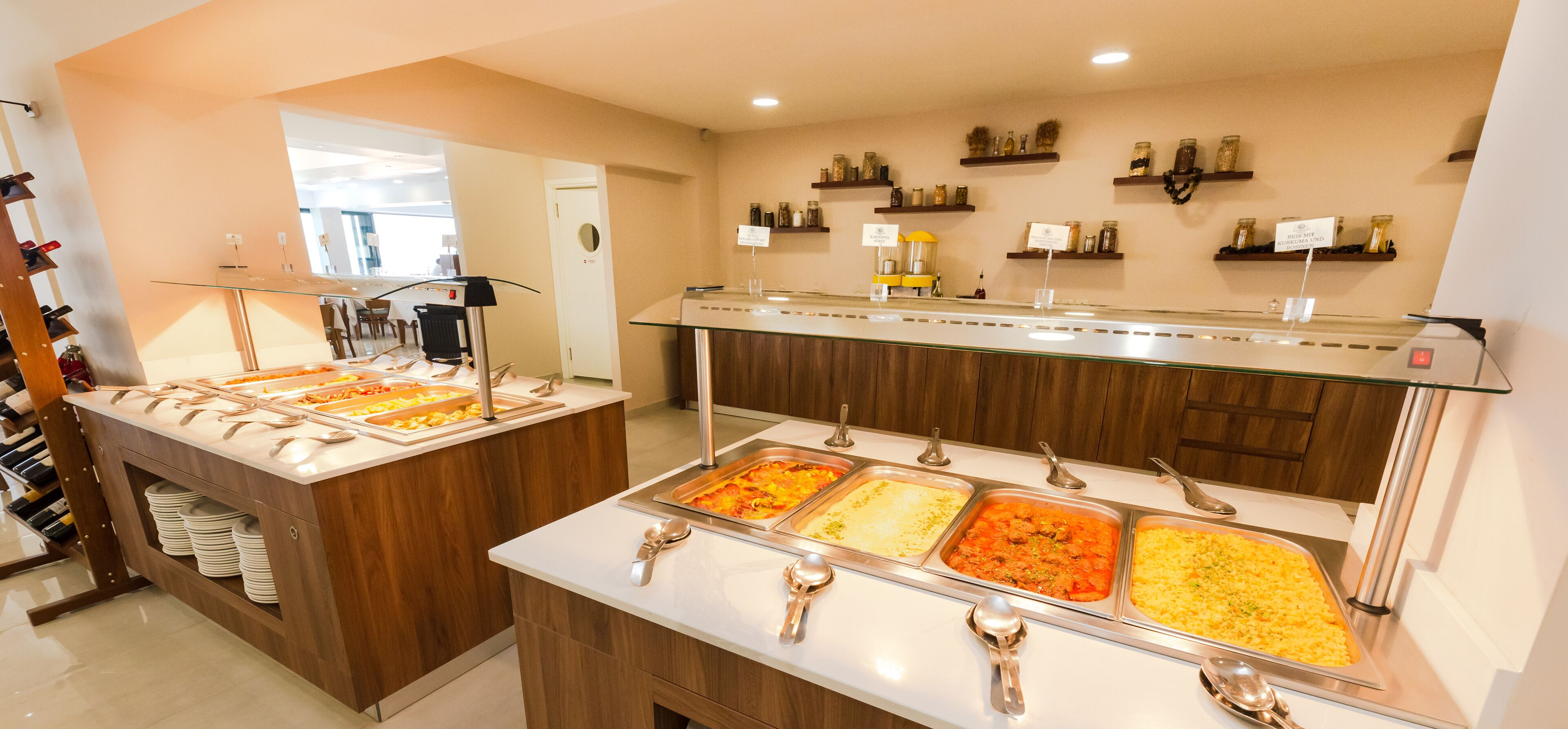 Robolla Beach Apart Hotel