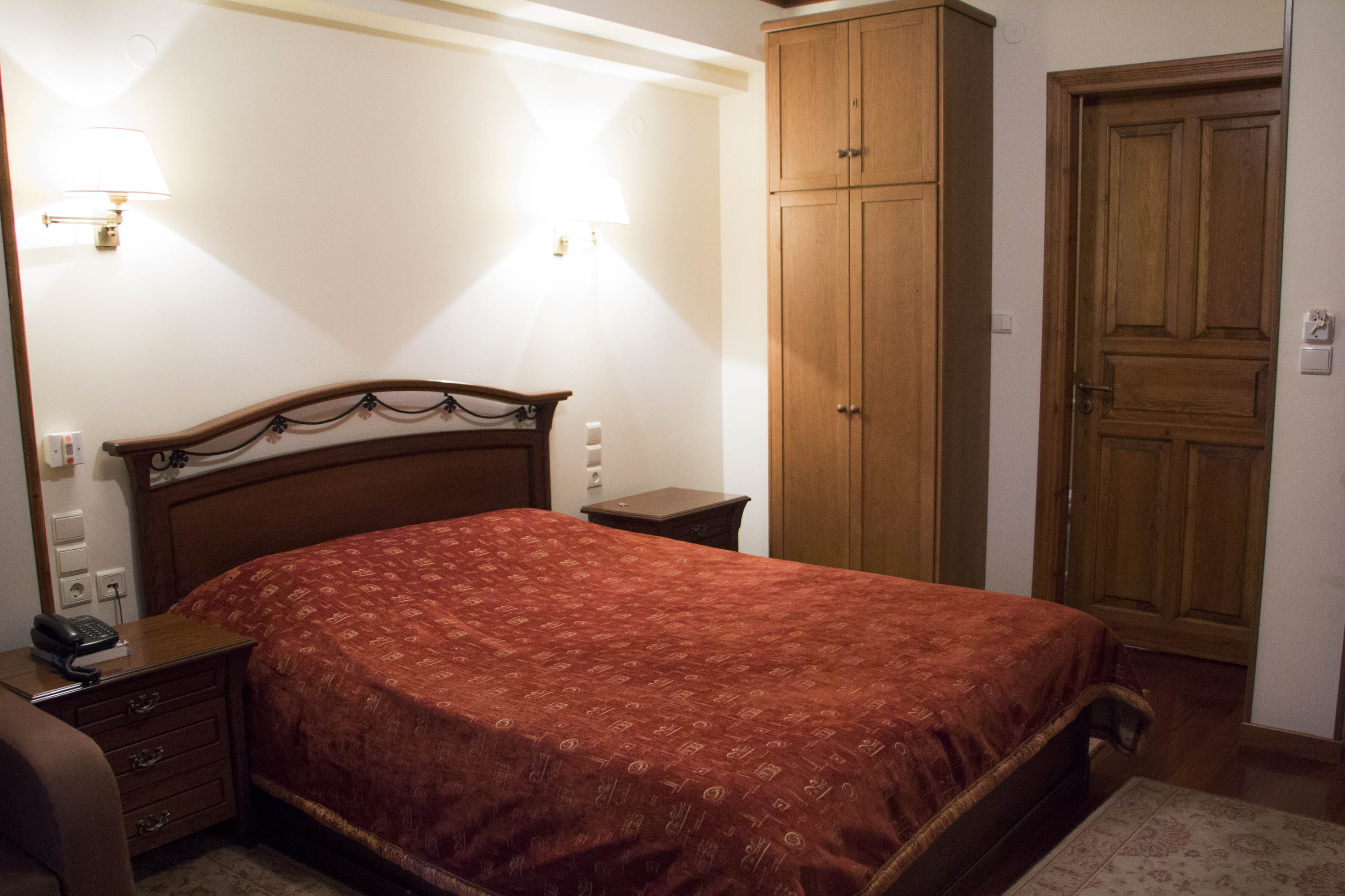 Hotel Kentrikon
