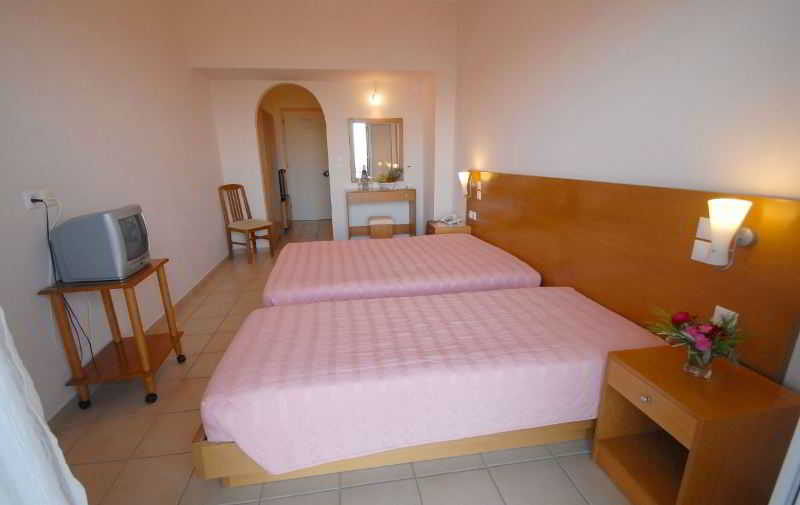 Hotel Limanaki