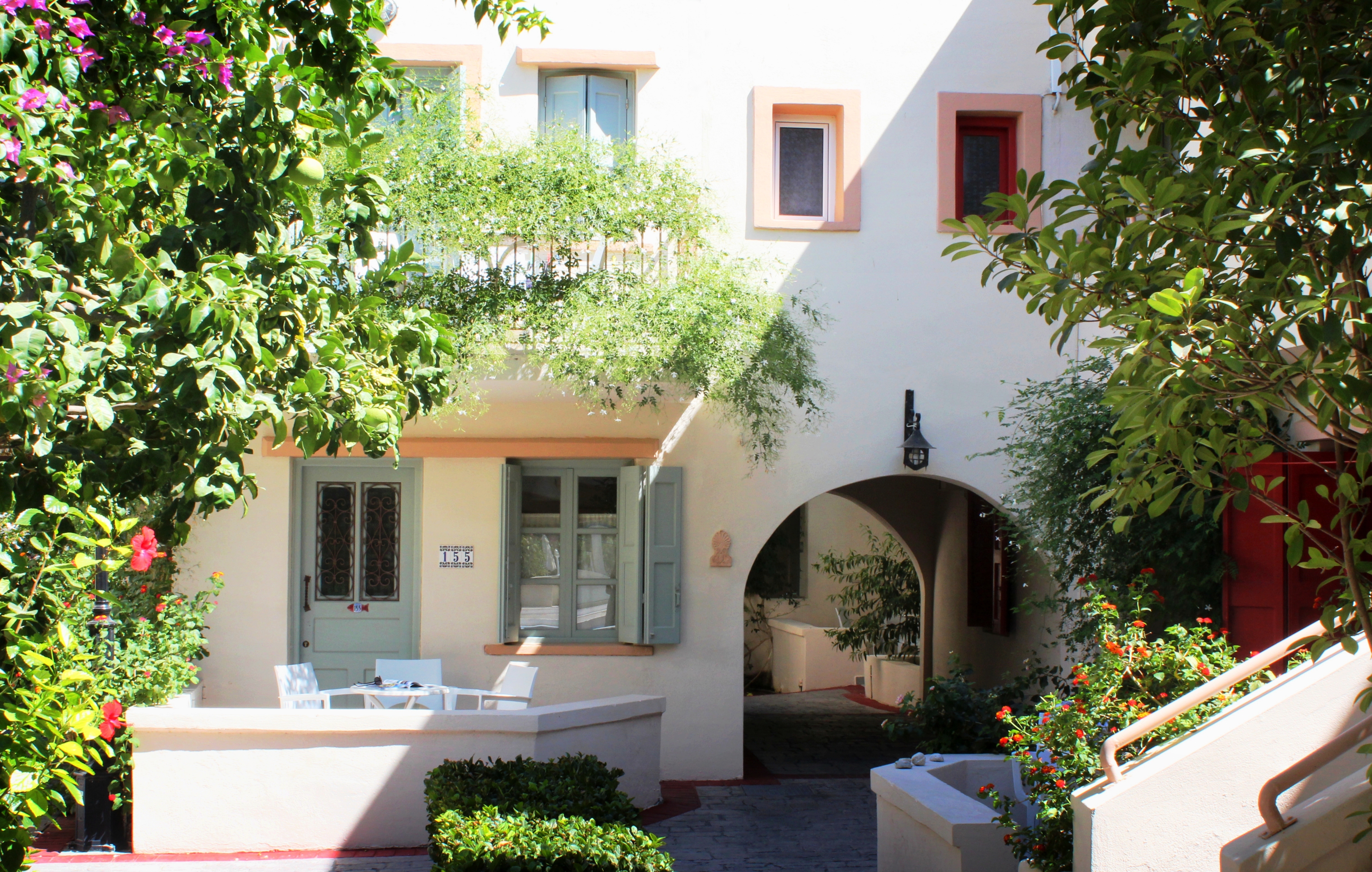 Nissia Kamares Hotel Apartments