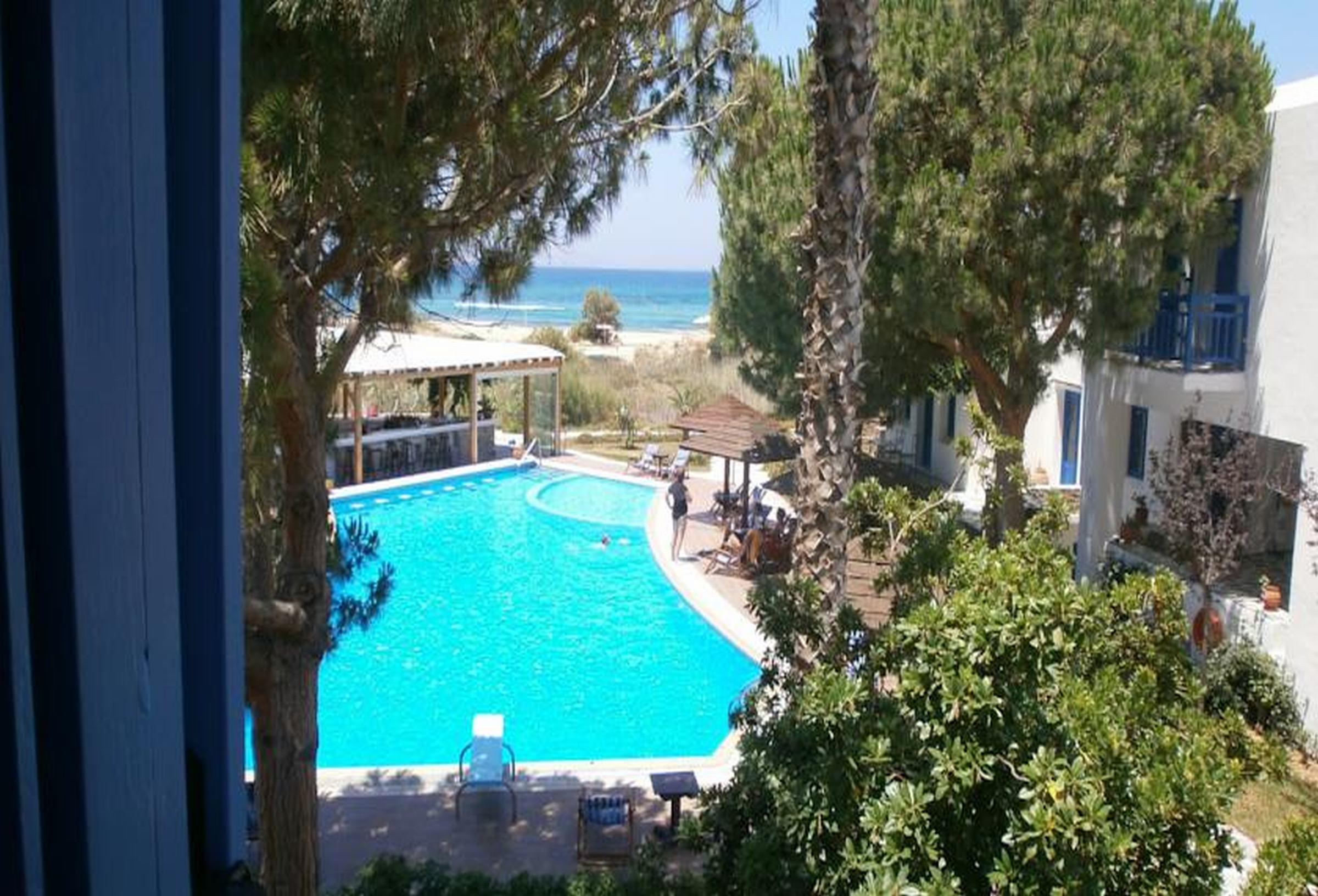 Alkyoni Beach Hotel