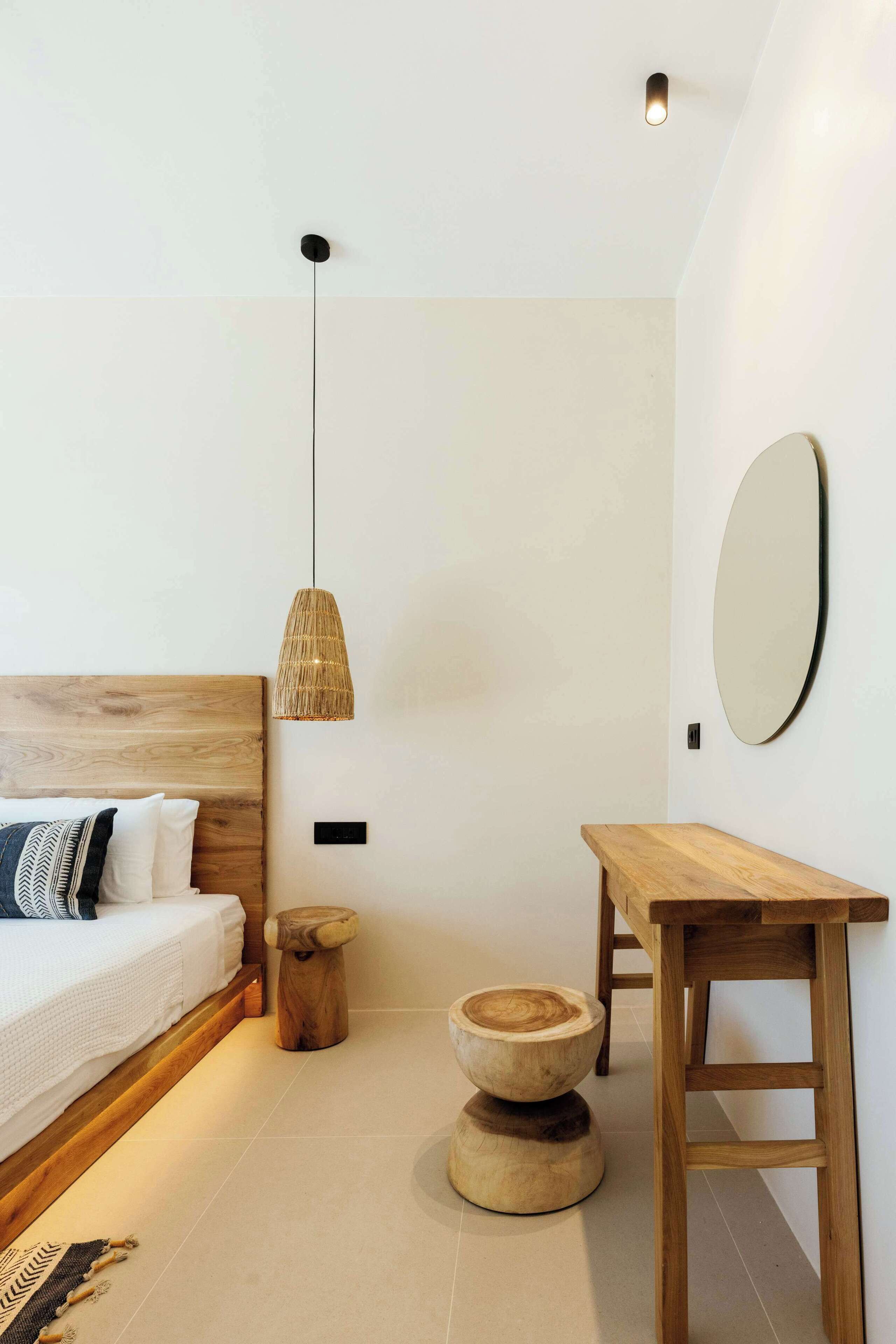 Ostrako Beachside Suites