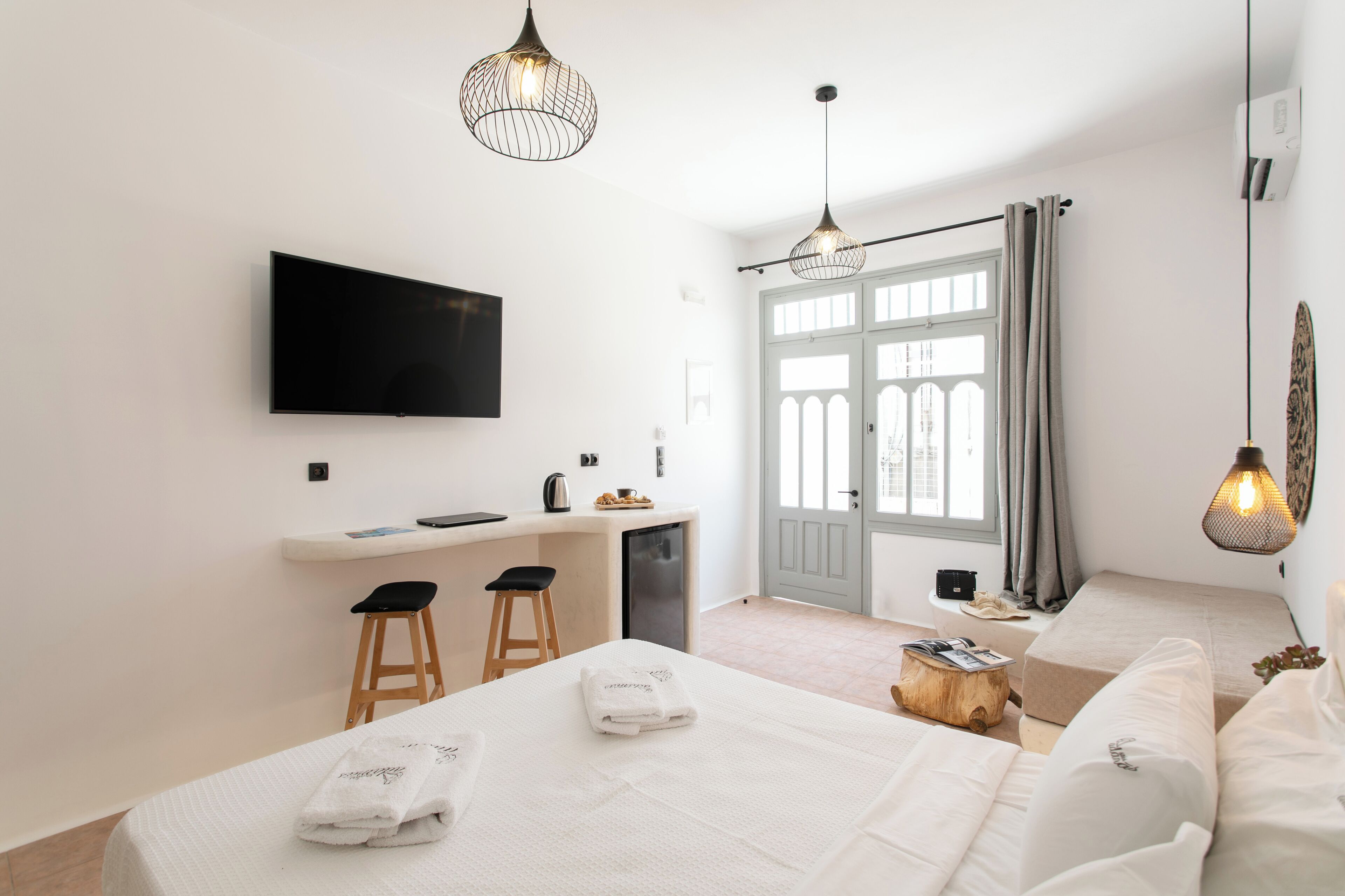 Adama's Suites Naxos