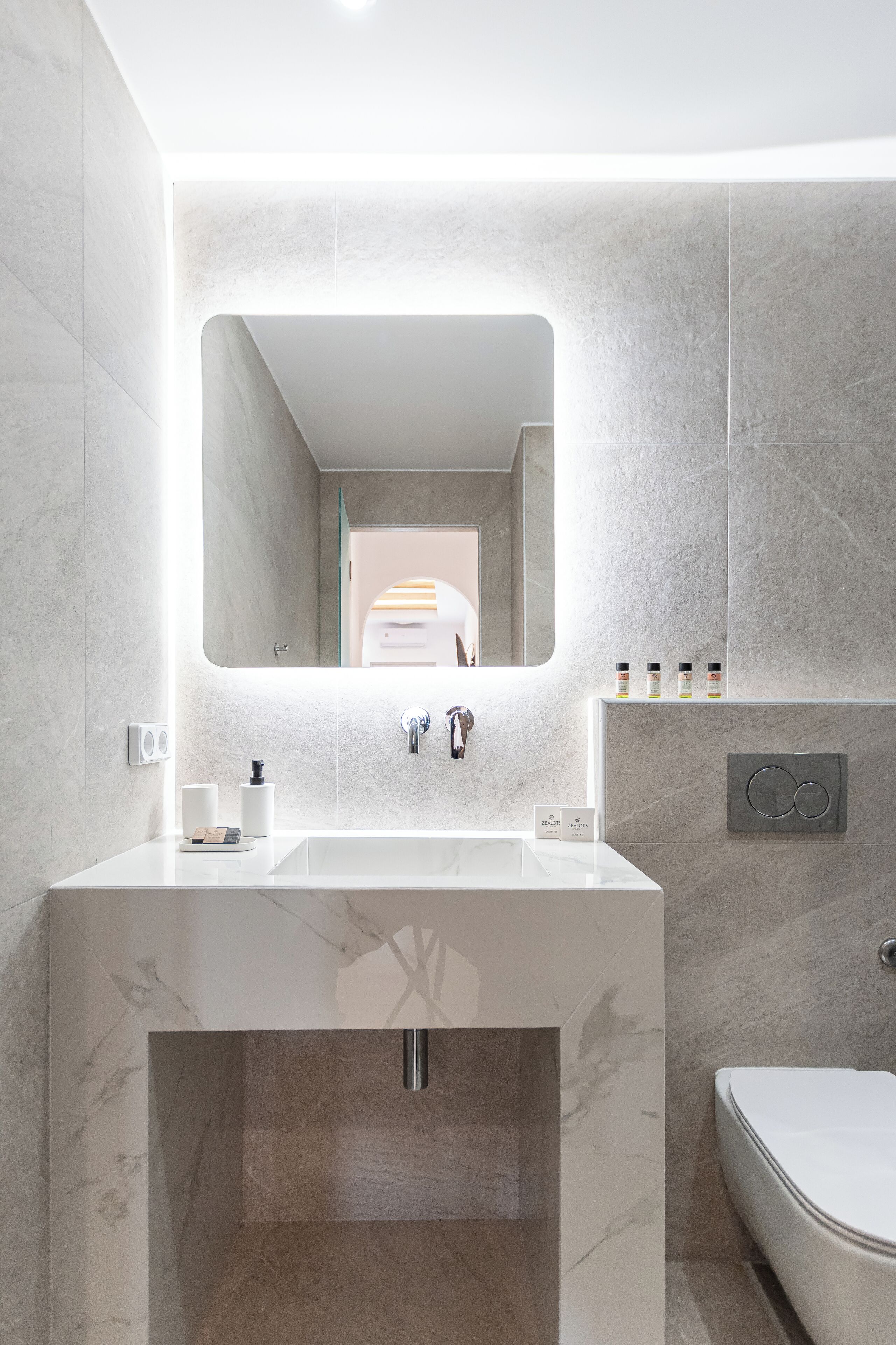 Adama's Suites Naxos