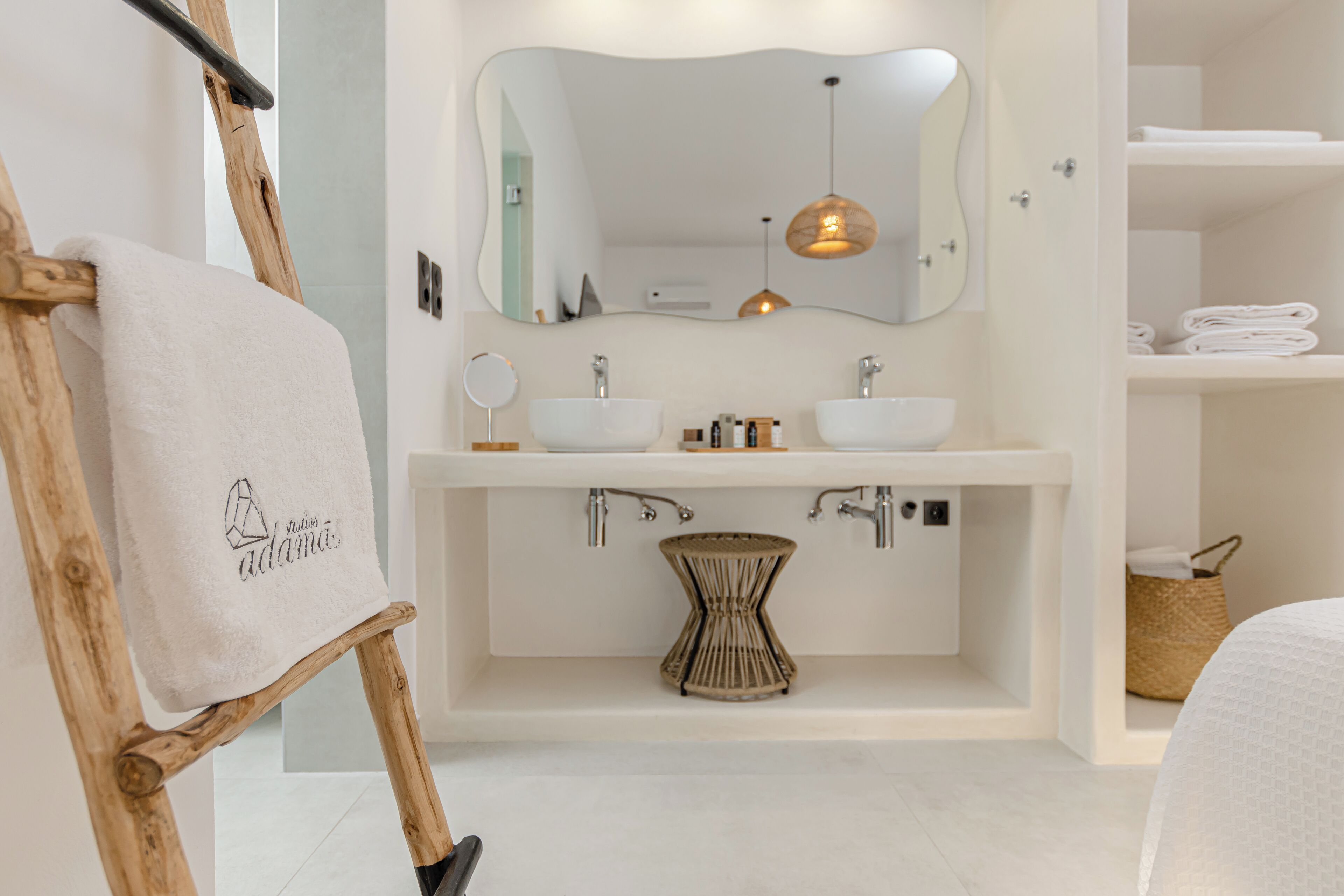 Adama's Suites Naxos