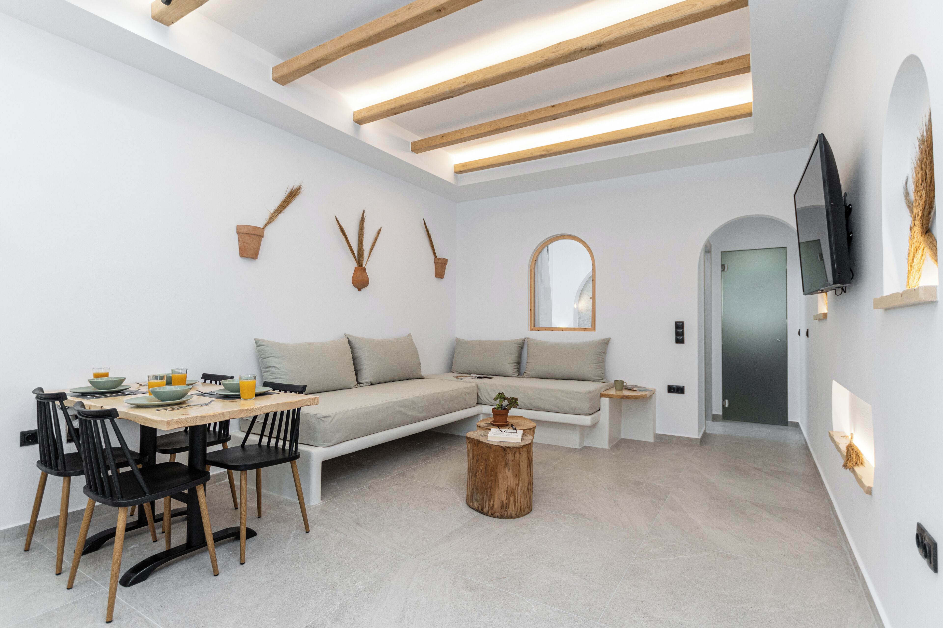 Adama's Suites Naxos