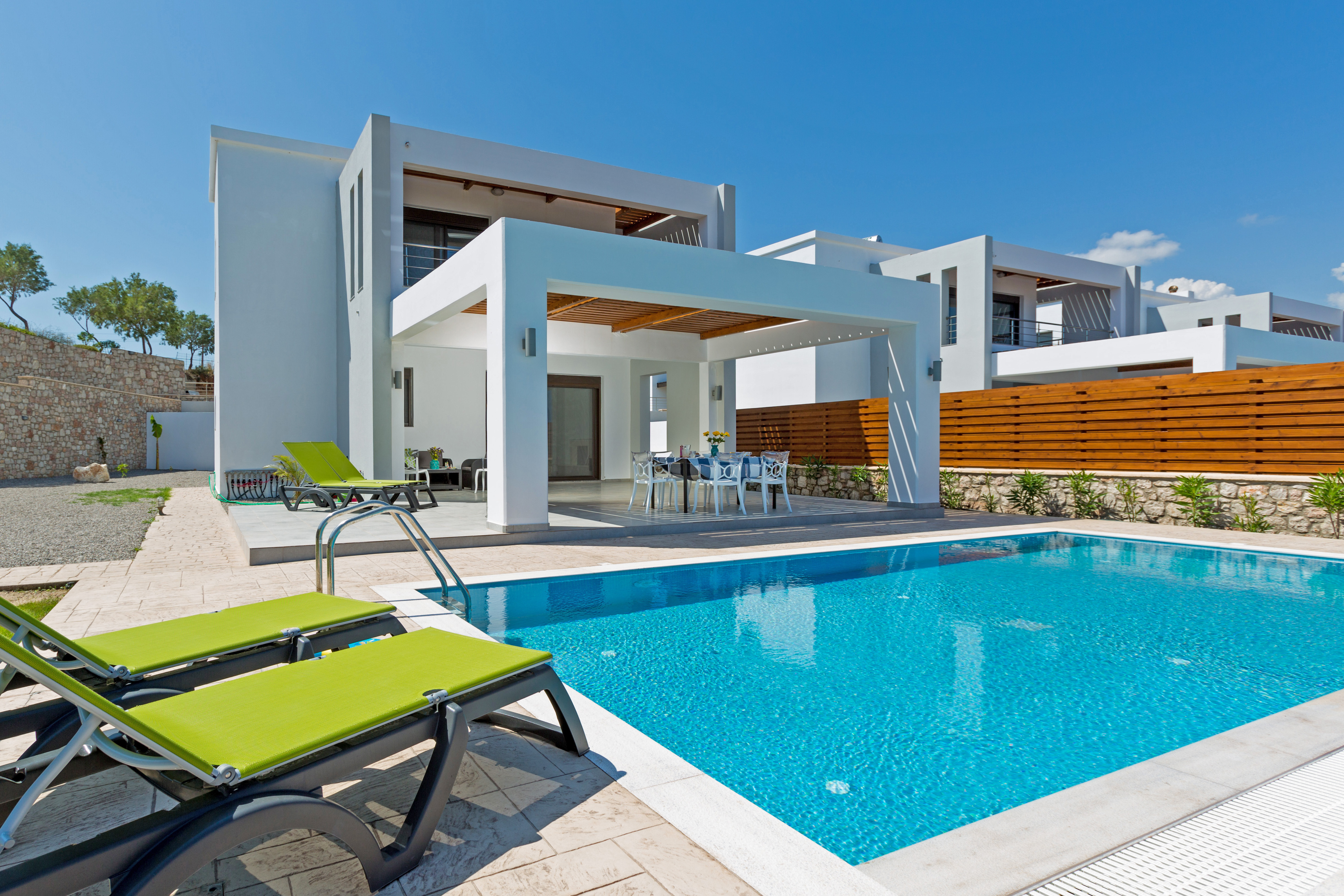 Antonoglou Beach Villas Lahania