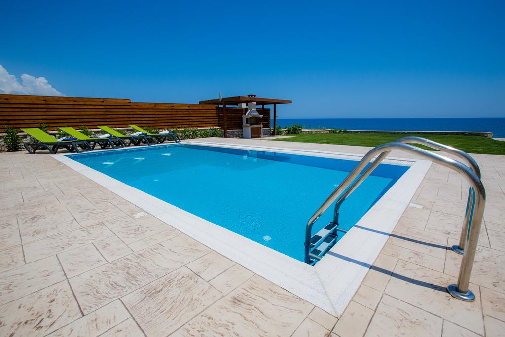 Antonoglou Beach Villas Lahania