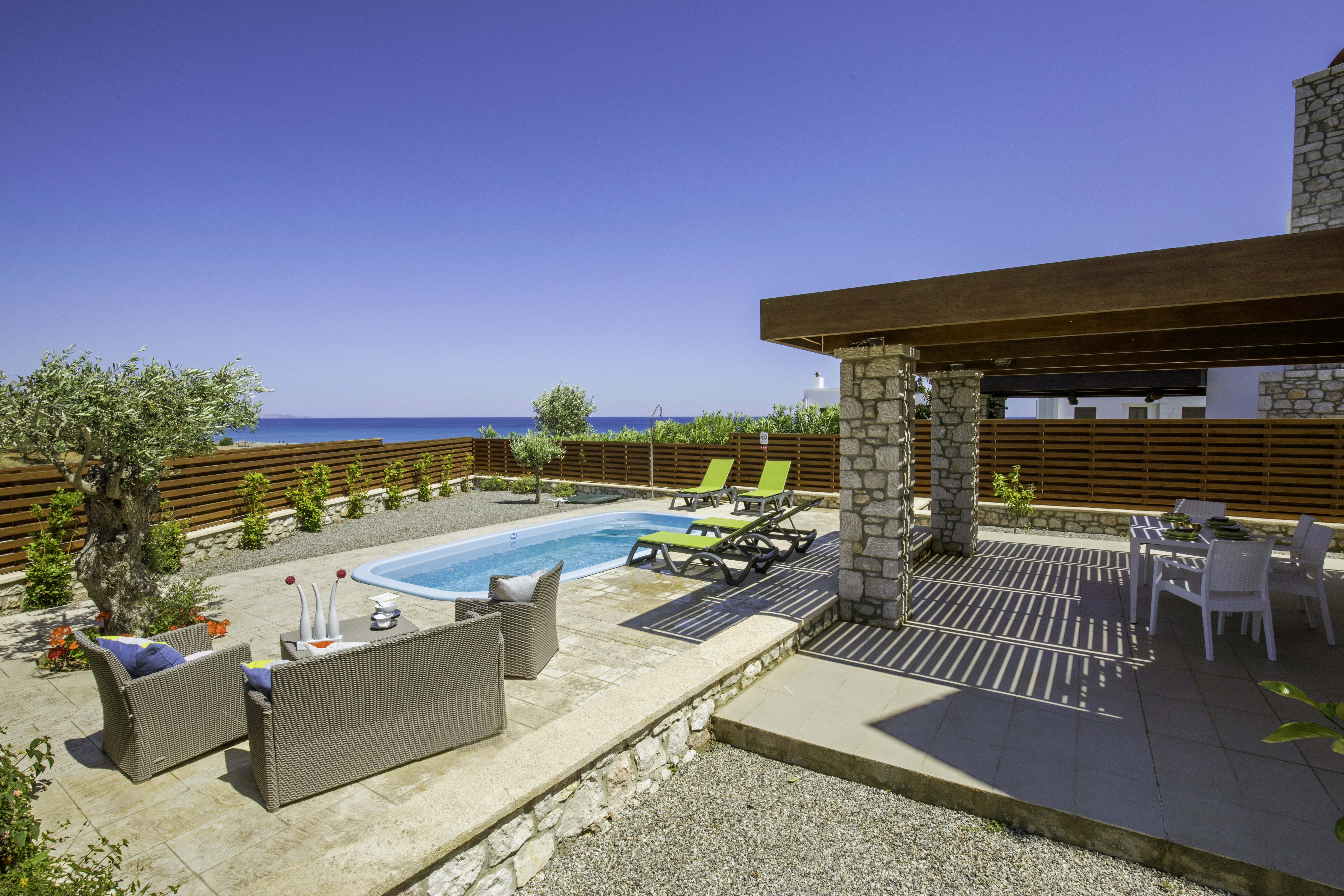 Antonoglou Beach Villas Lahania