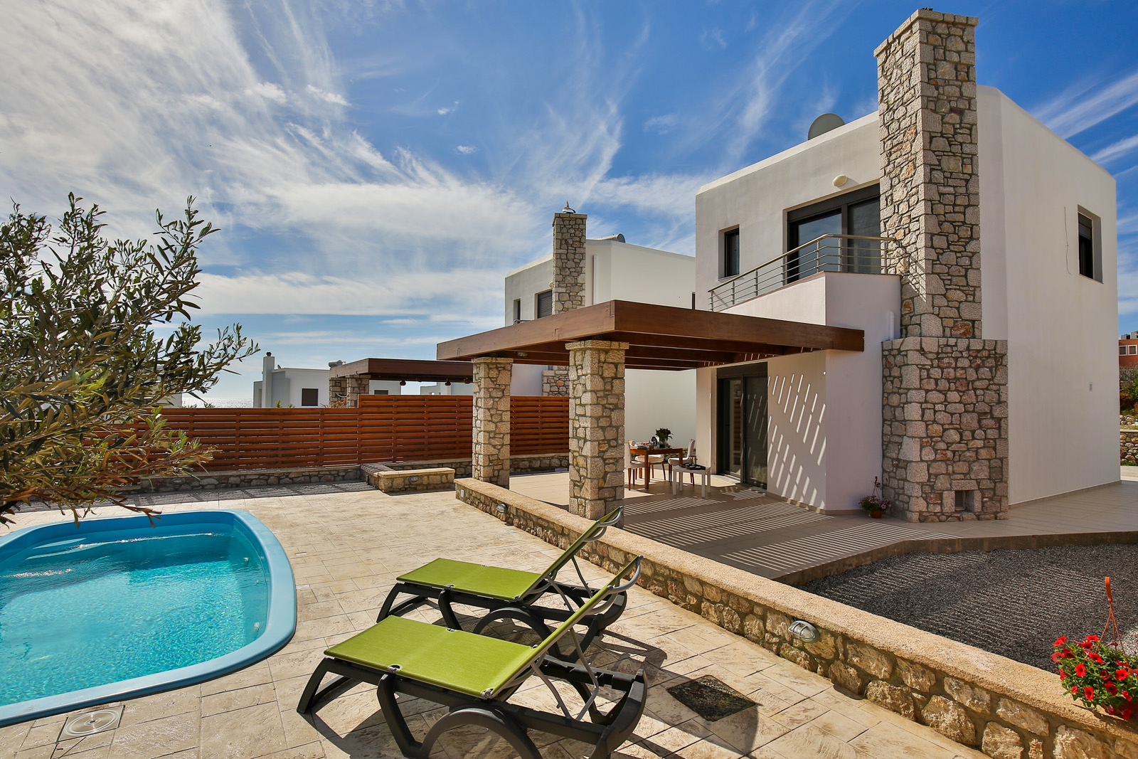 Antonoglou Beach Villas Lahania