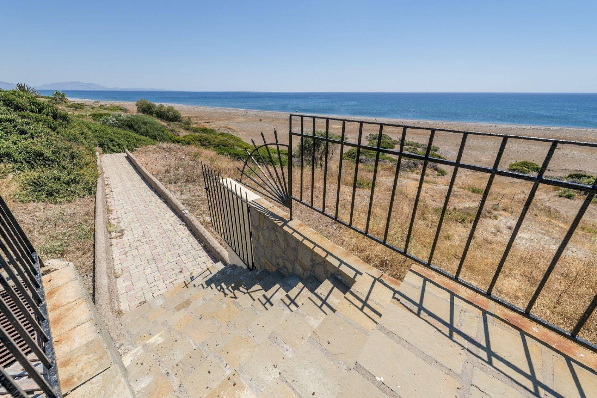 Blue Asteri Villa