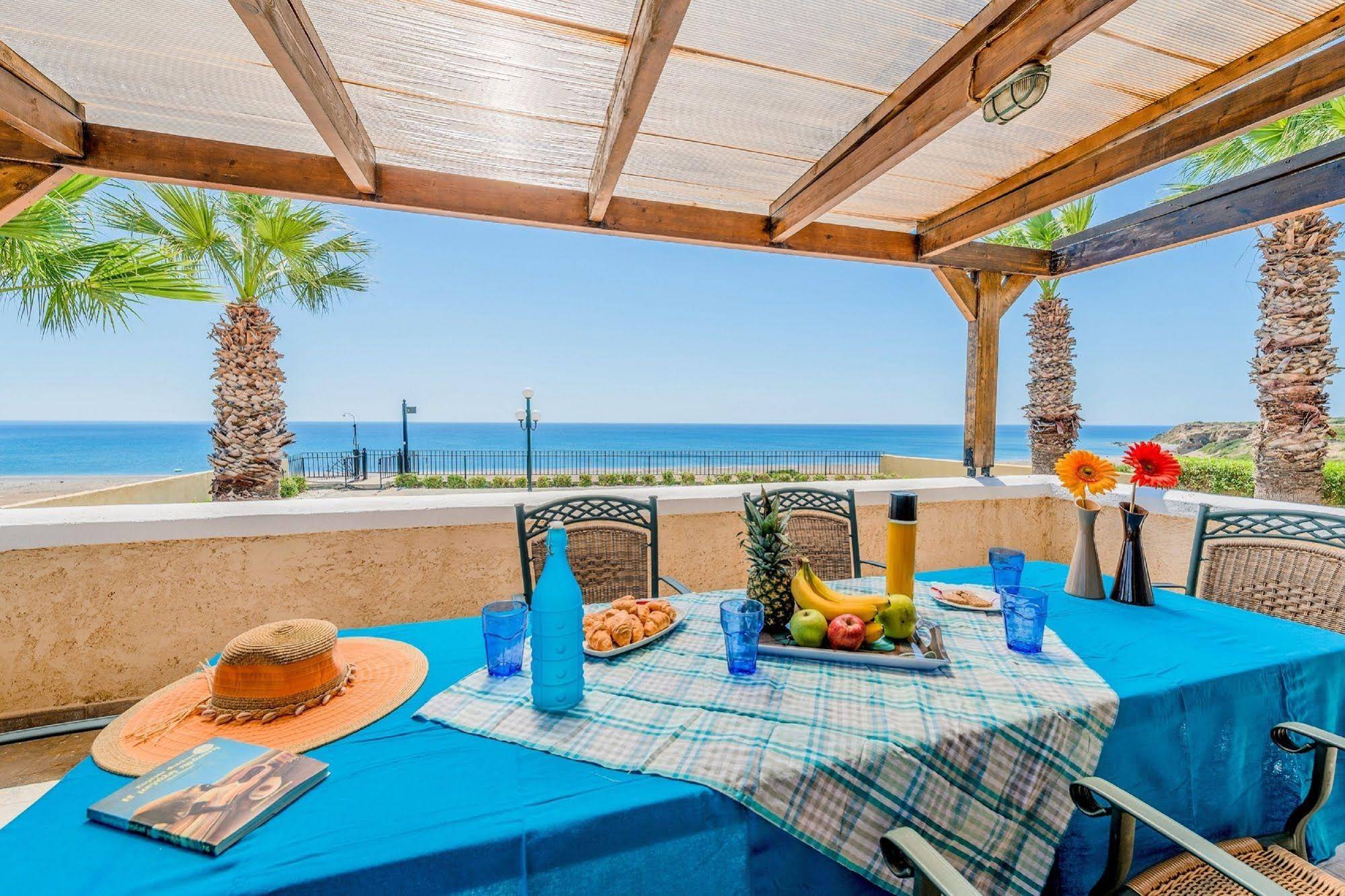 Blue Asteri Villa