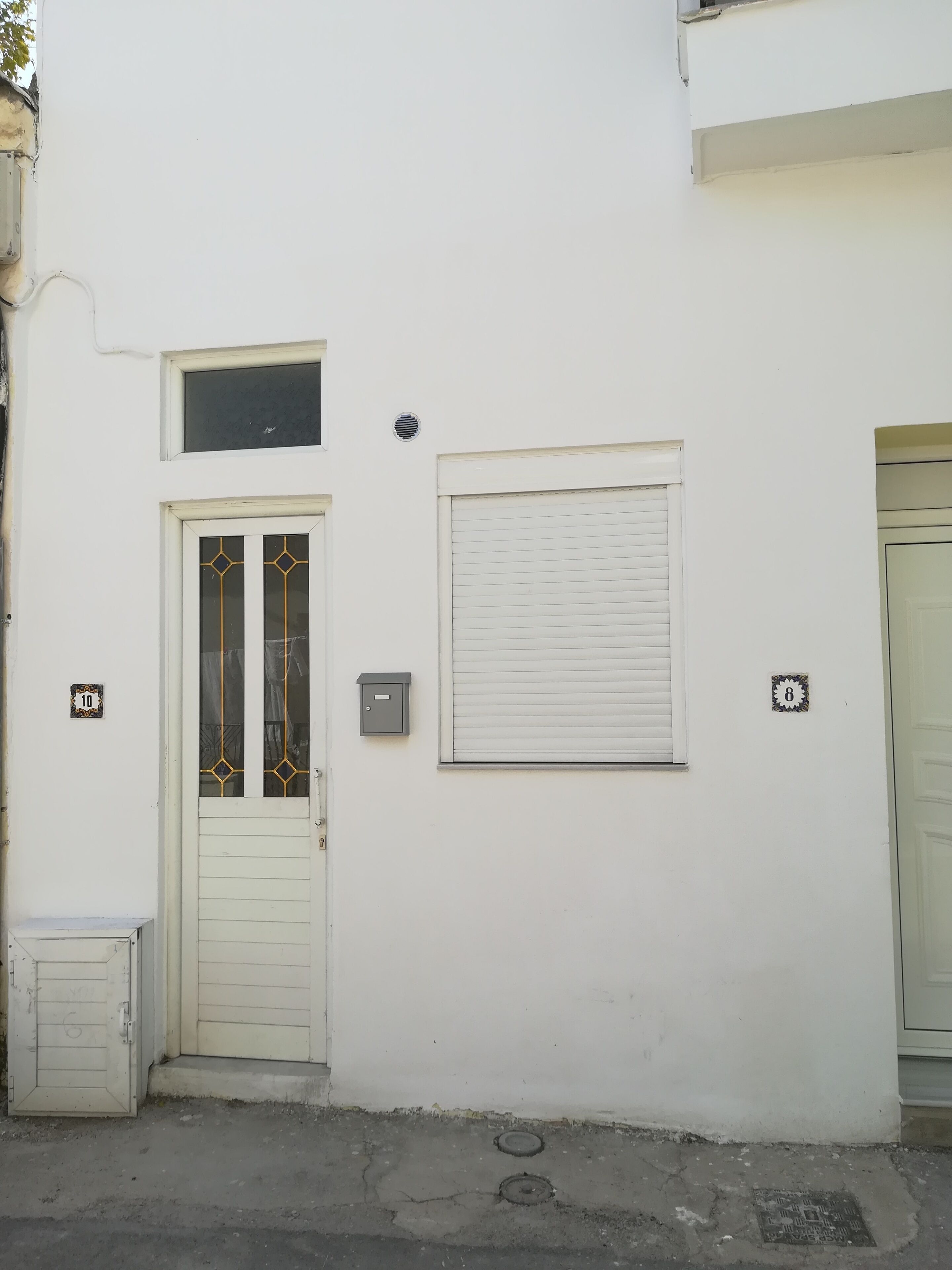 Happy Days Home Apartment And Studio
